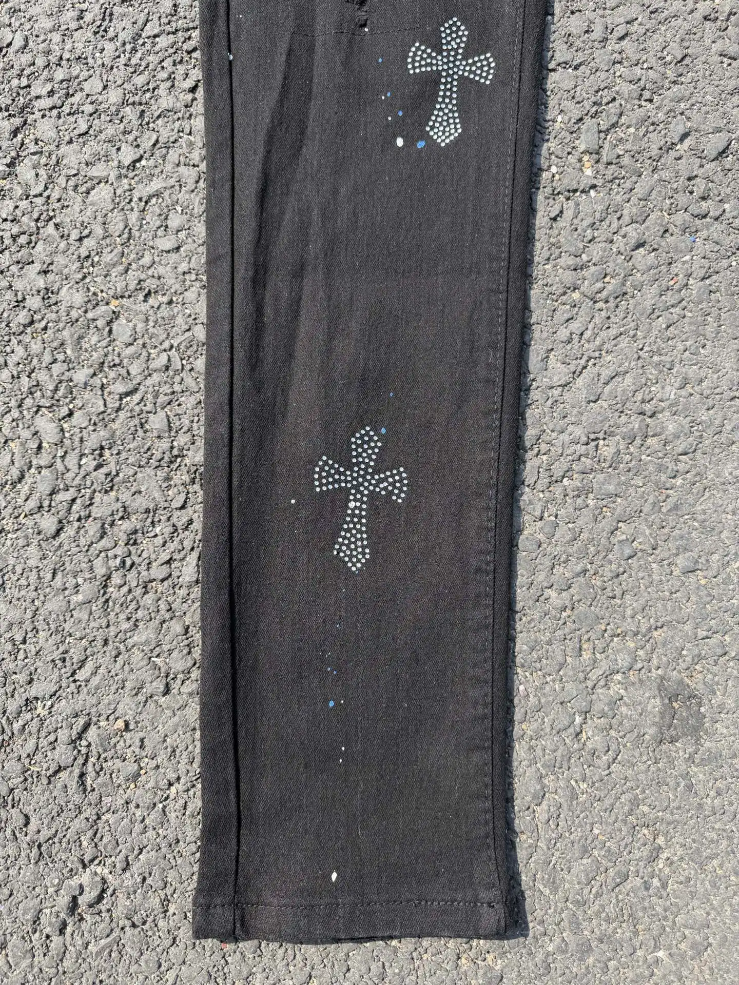 Distressed Slim-Fit Graphic Jeans D15421821 — view 12