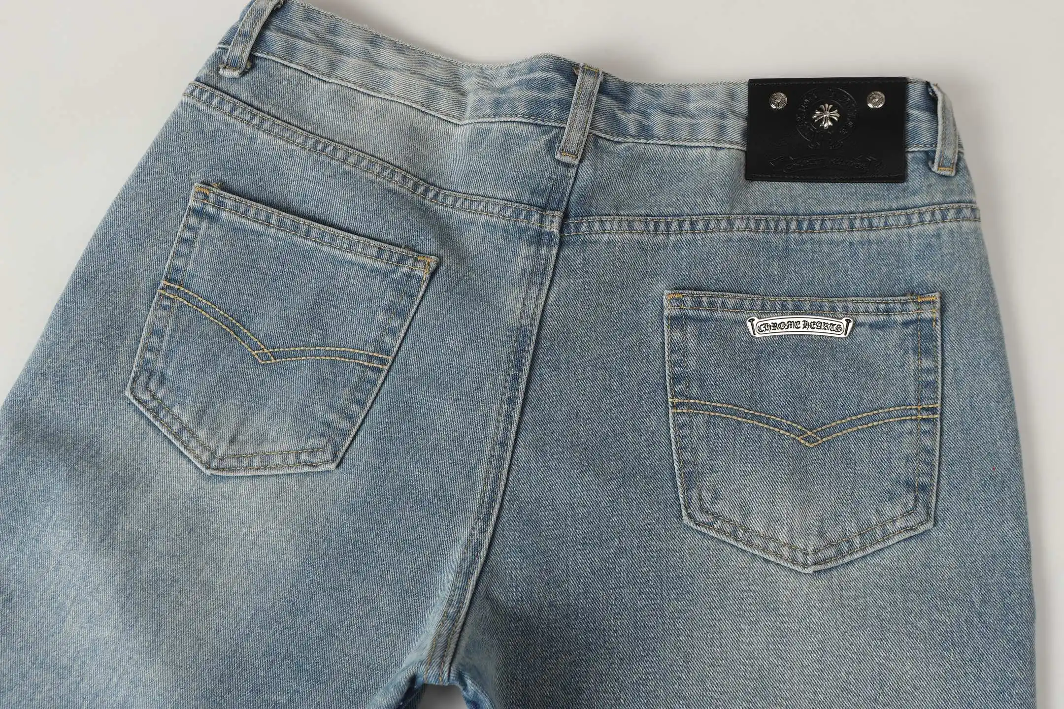 Cross Patch Flared Jeans D17013581 — view 15