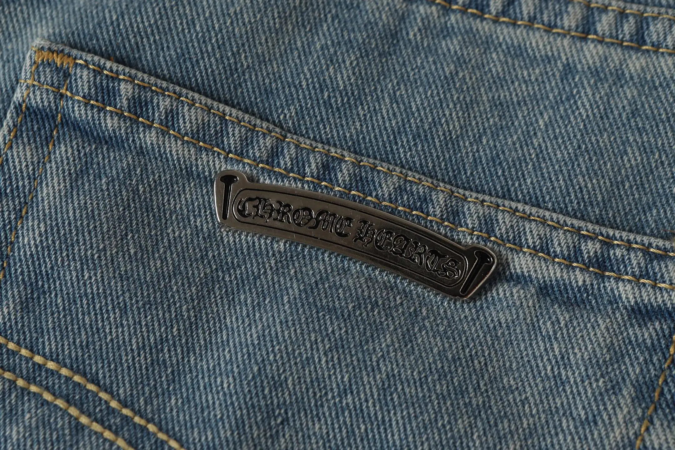 Cross Patch Flared Jeans D17013581 — view 16