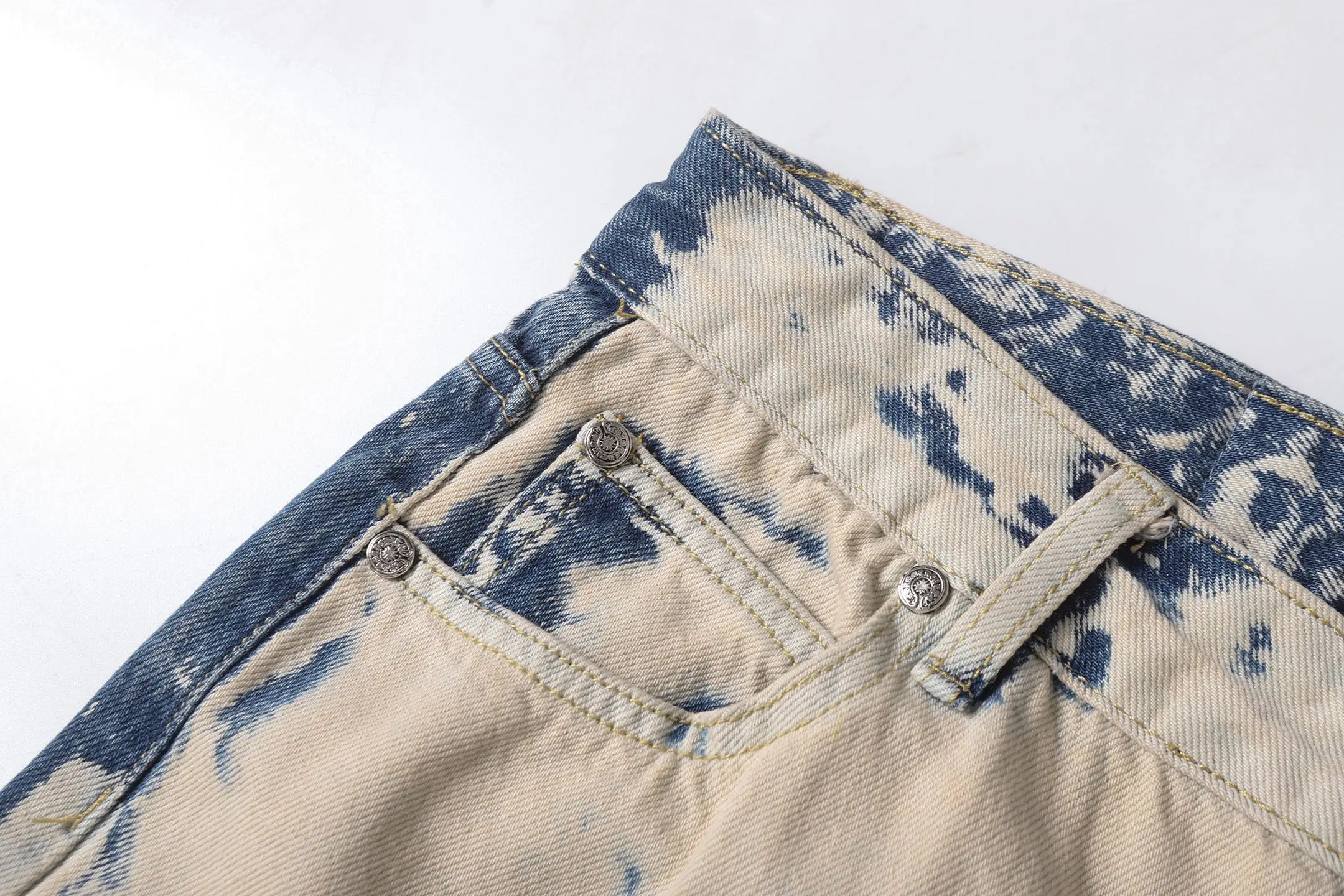 Cross Patch Tie-Dye Distressed Jeans D17513606 — view 4