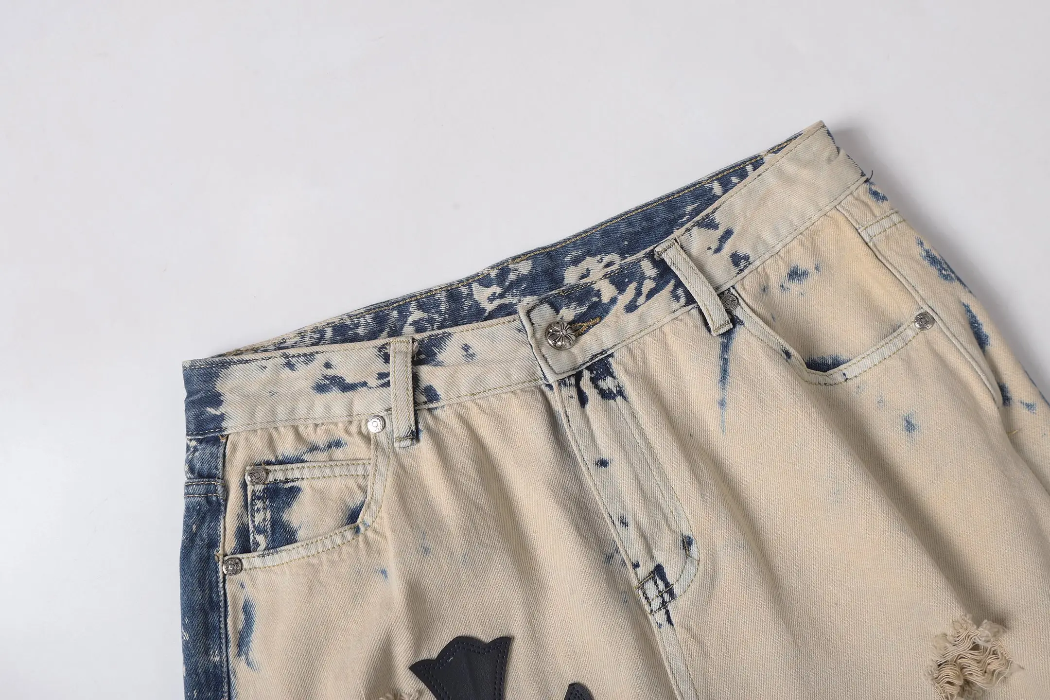Cross Patch Tie-Dye Distressed Jeans D17513606 — view 5