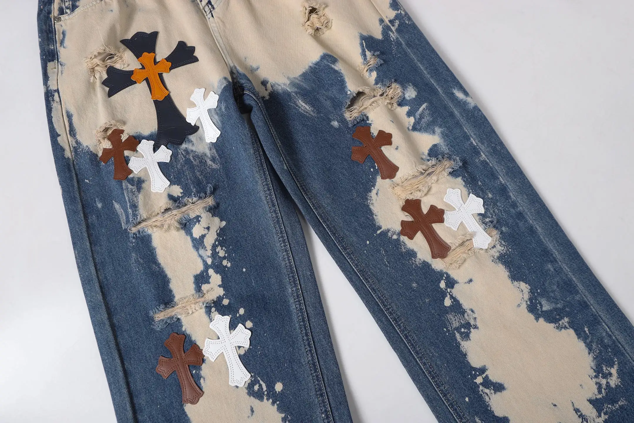 Cross Patch Tie-Dye Distressed Jeans D17513606 — view 7