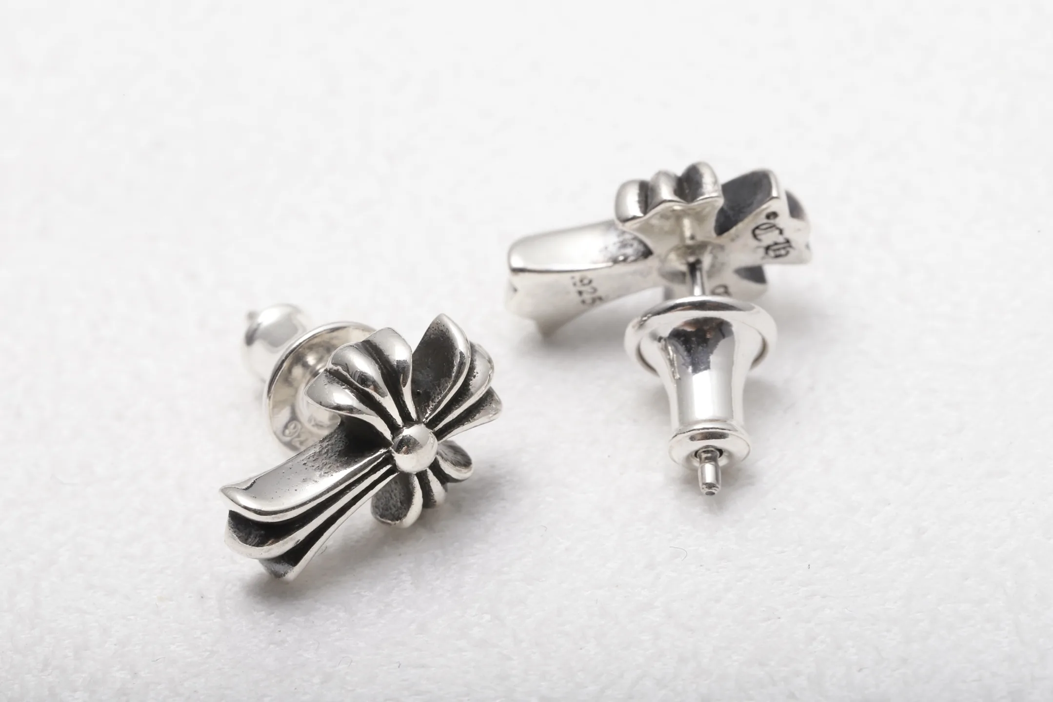 Chrome Hearts Cross Stud Earrings (Sterling Silver) D14516536 — view 6