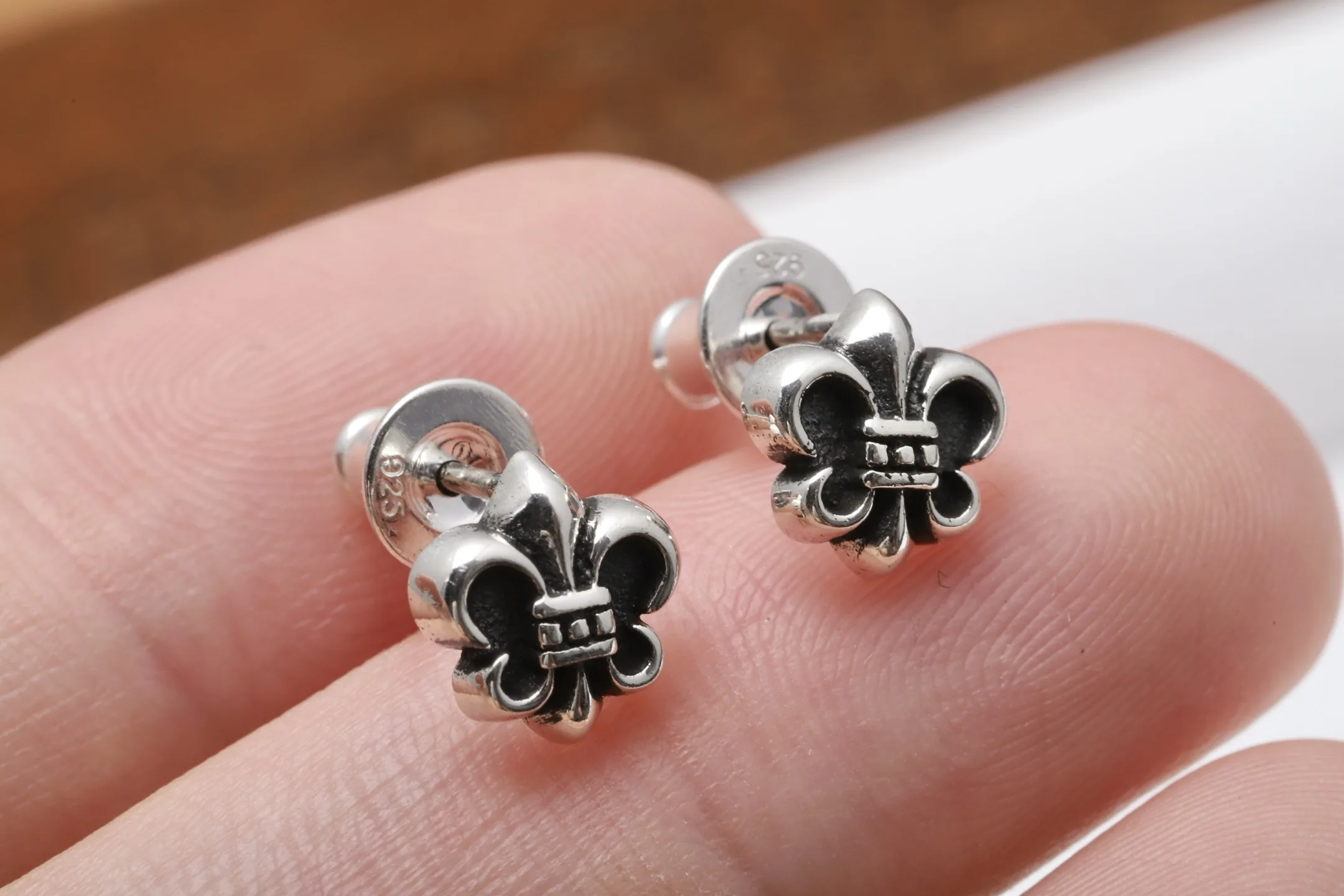Chrome Hearts Fleur-de-Lis Stud Earrings (Sterling Silver) D14016535 — view 5