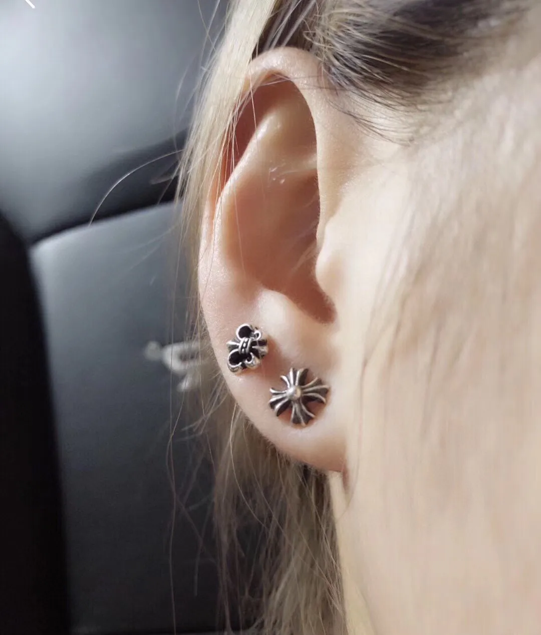 Chrome Hearts Fleur-de-Lis Stud Earrings (Sterling Silver) D14016535 — view 8
