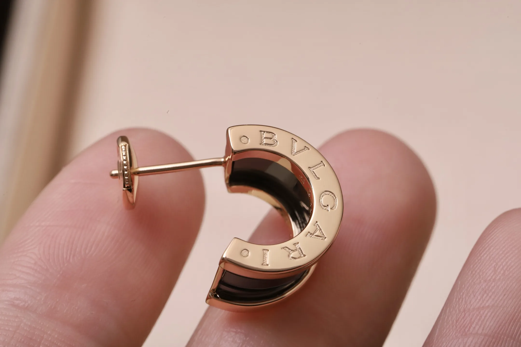B.zero1 Ceramic Hoop Earrings D19017687 — view 5