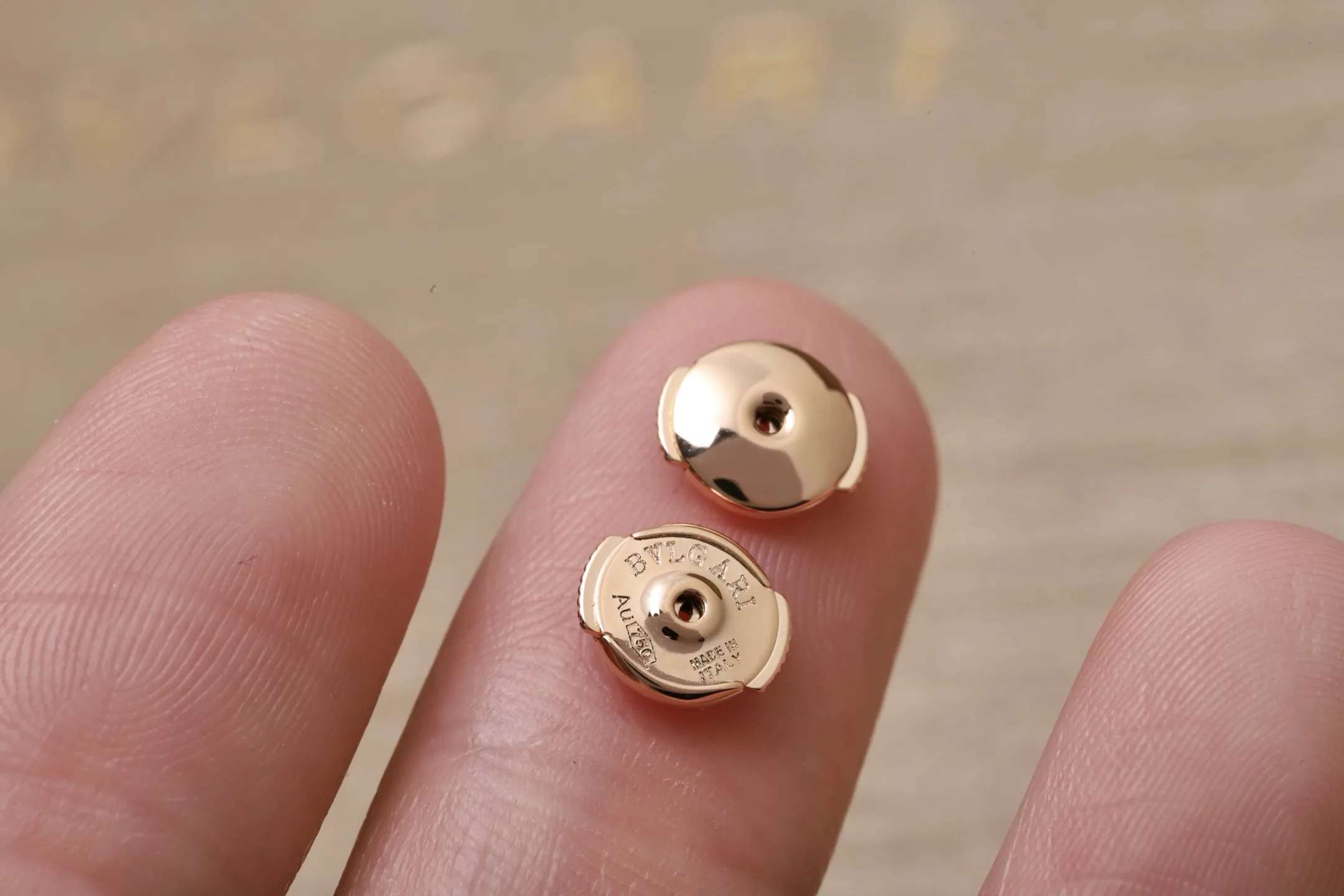 B.zero1 Ceramic Hoop Earrings D19017687 — view 6