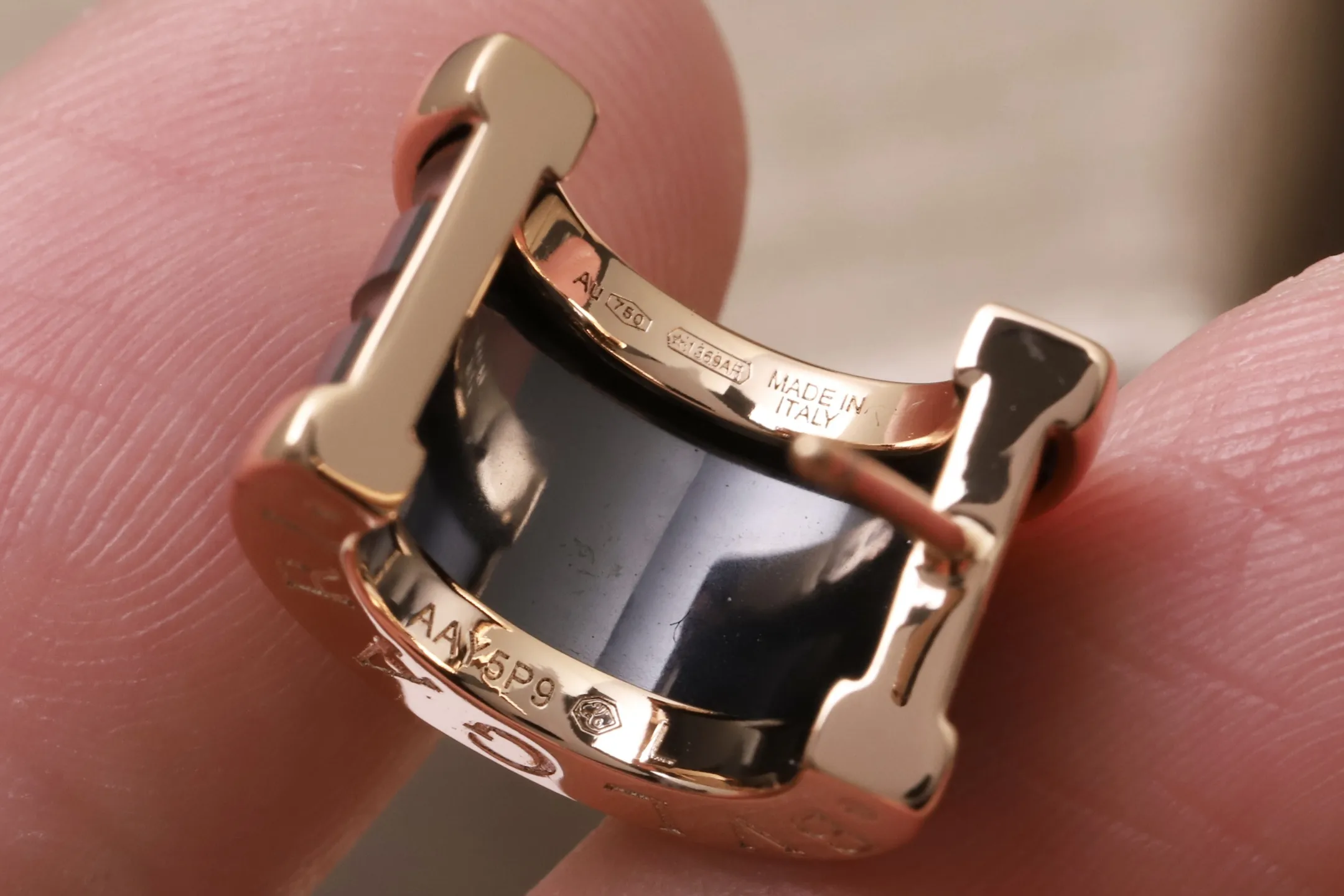 B.zero1 Ceramic Hoop Earrings D19017687 — view 7