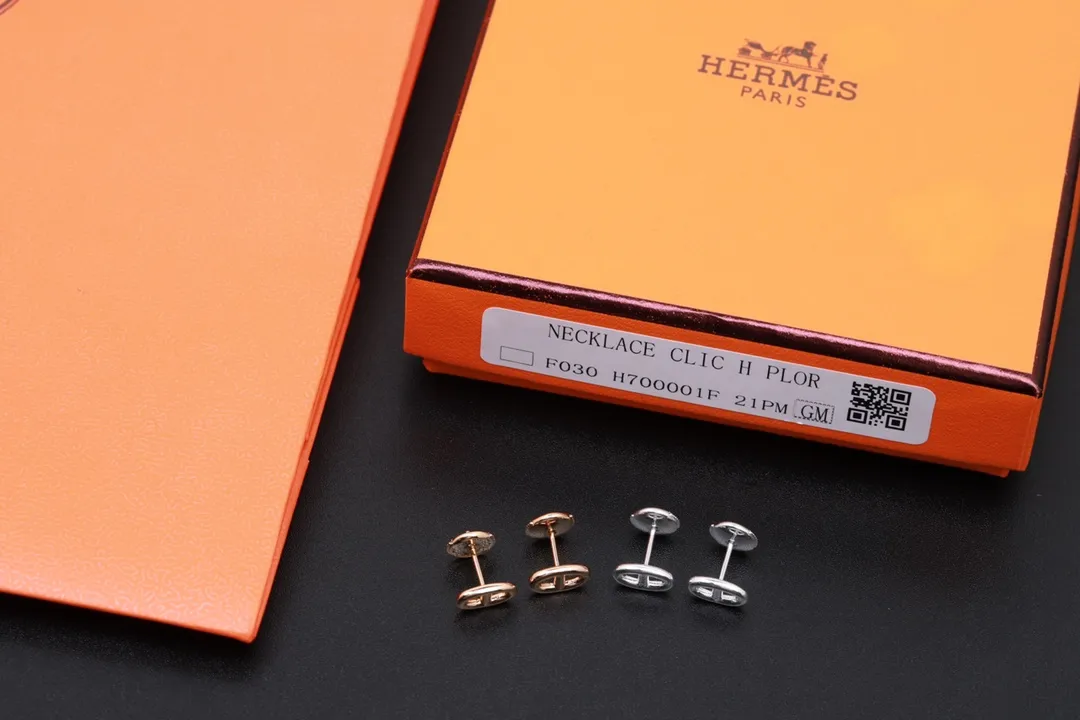 Chaine d'Ancre Stud Earrings (Sterling Silver) D18016623 — view 8