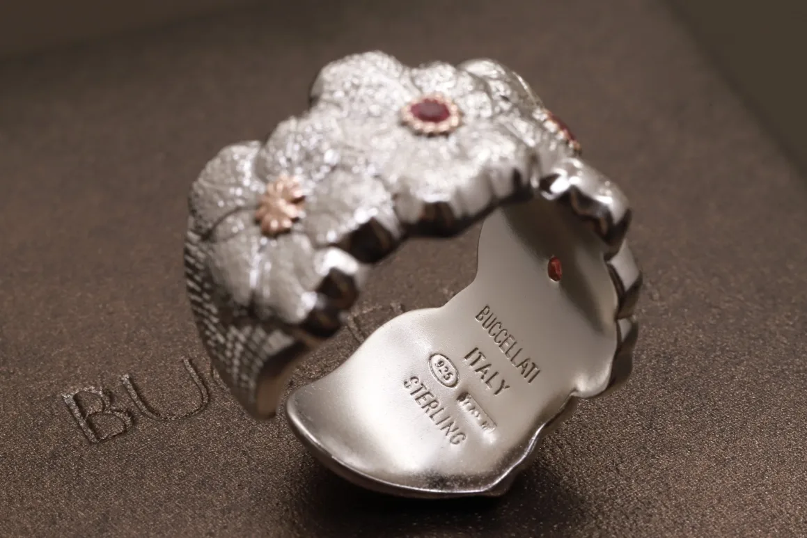 Gardenia Floral Band Ring with Pink Stones D39016855 — view 6