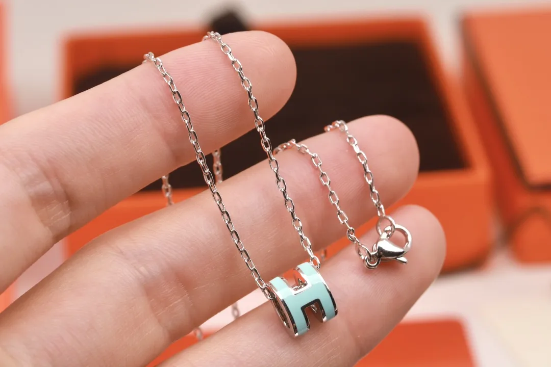 Pop H Enamel Pendant Necklace D11017607 — view 3