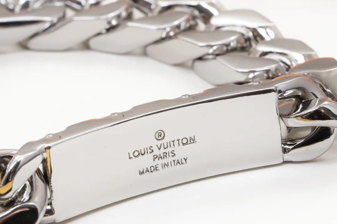 Monogram Engraved Chain Bracelet (Titanium Steel) D14017405 — view 6