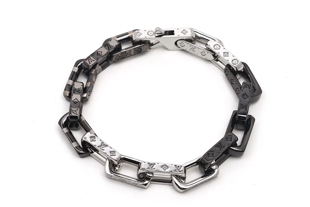 Monogram Damier Chain Link Bracelet (Titanium Steel) D11017577 — view 2