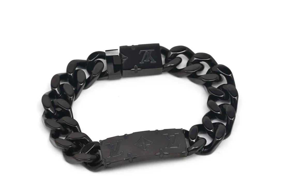 Monogram Engraved Chain Bracelet (Titanium Steel) D13517574