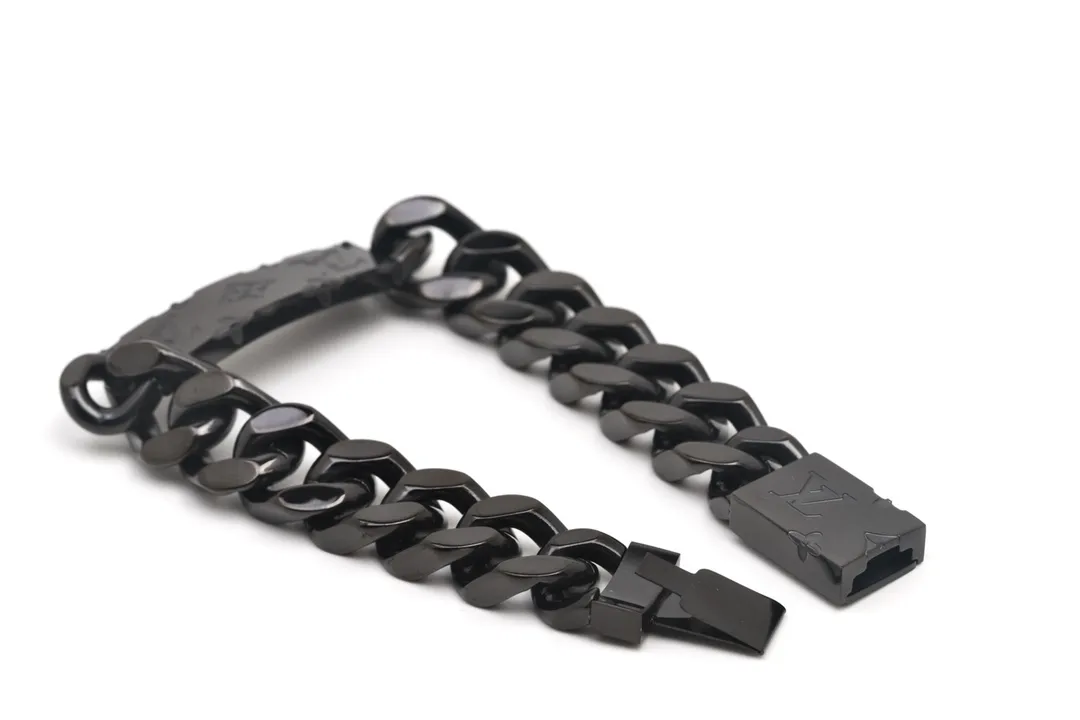 Monogram Engraved Chain Bracelet (Titanium Steel) D13517574 — view 4
