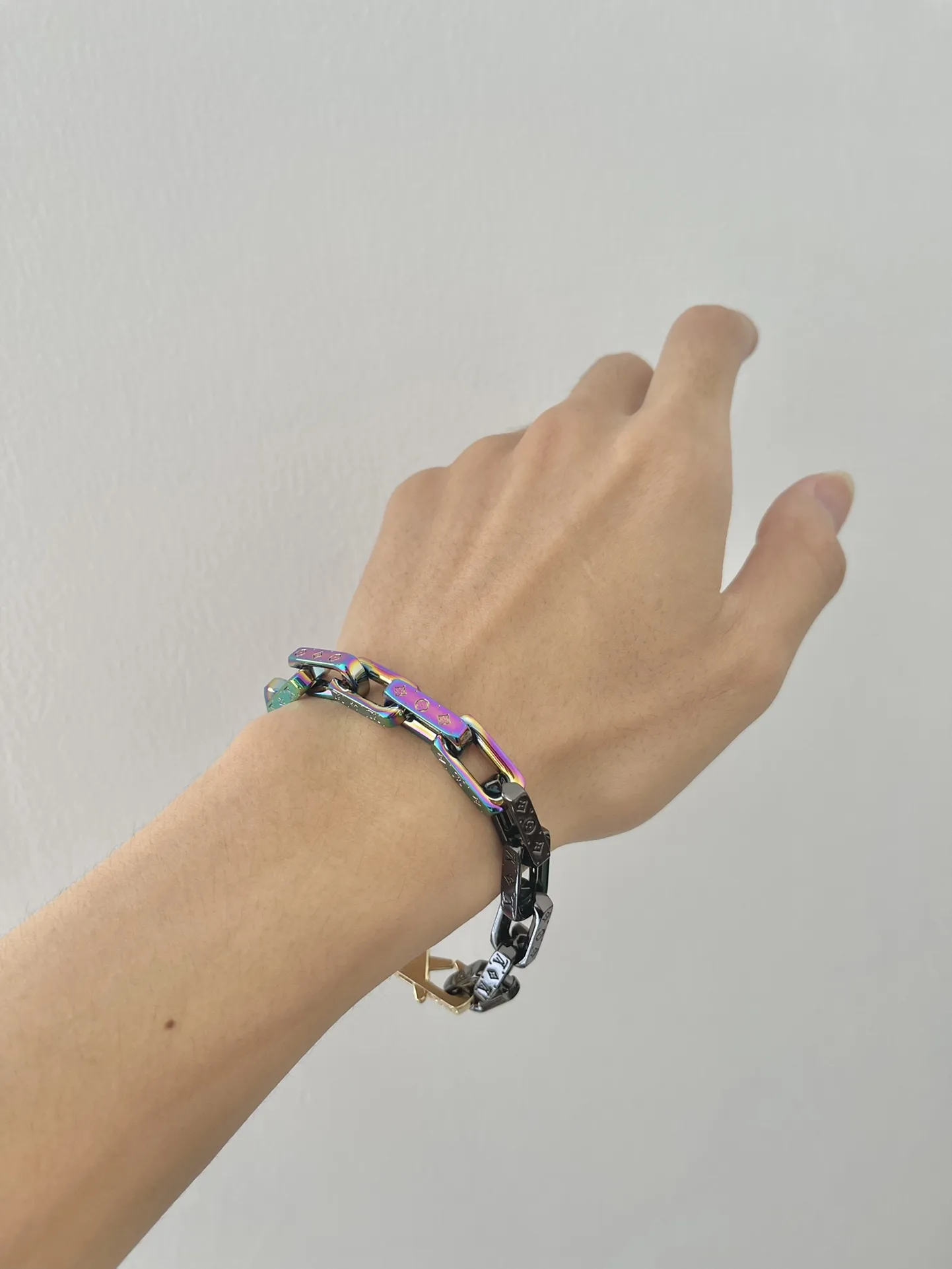 Monogram Chain Links Bracelet (Titanium Steel) D11017576 — view 9