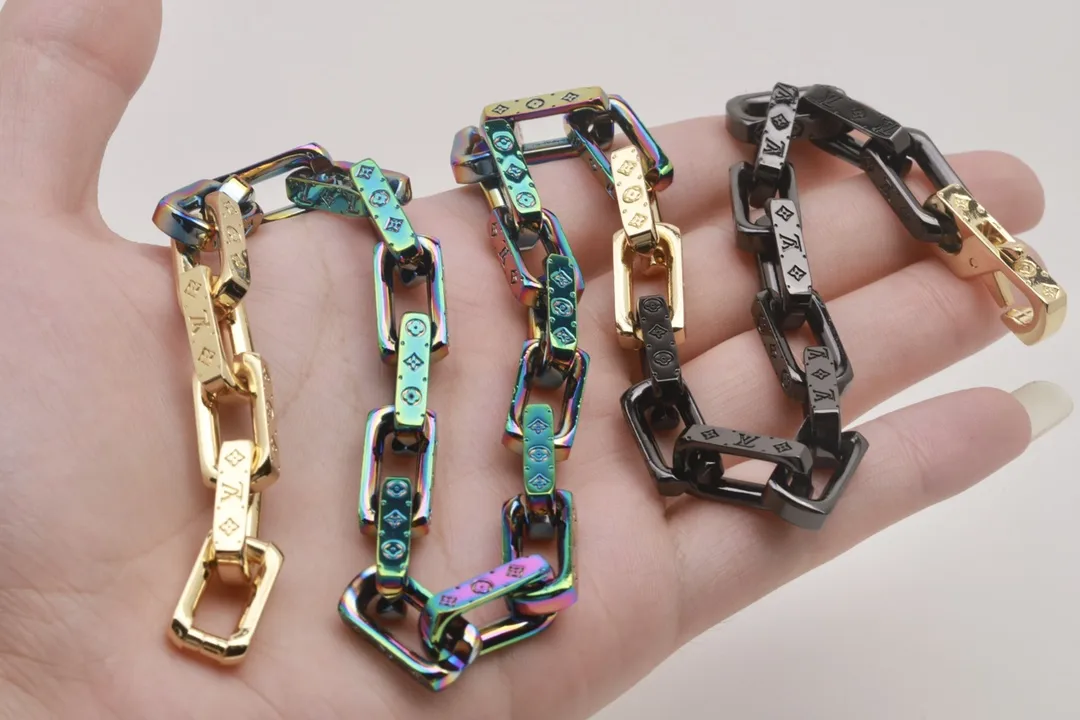 Monogram Iridescent Chain Necklace (Titanium Steel) D15016748 — view 4