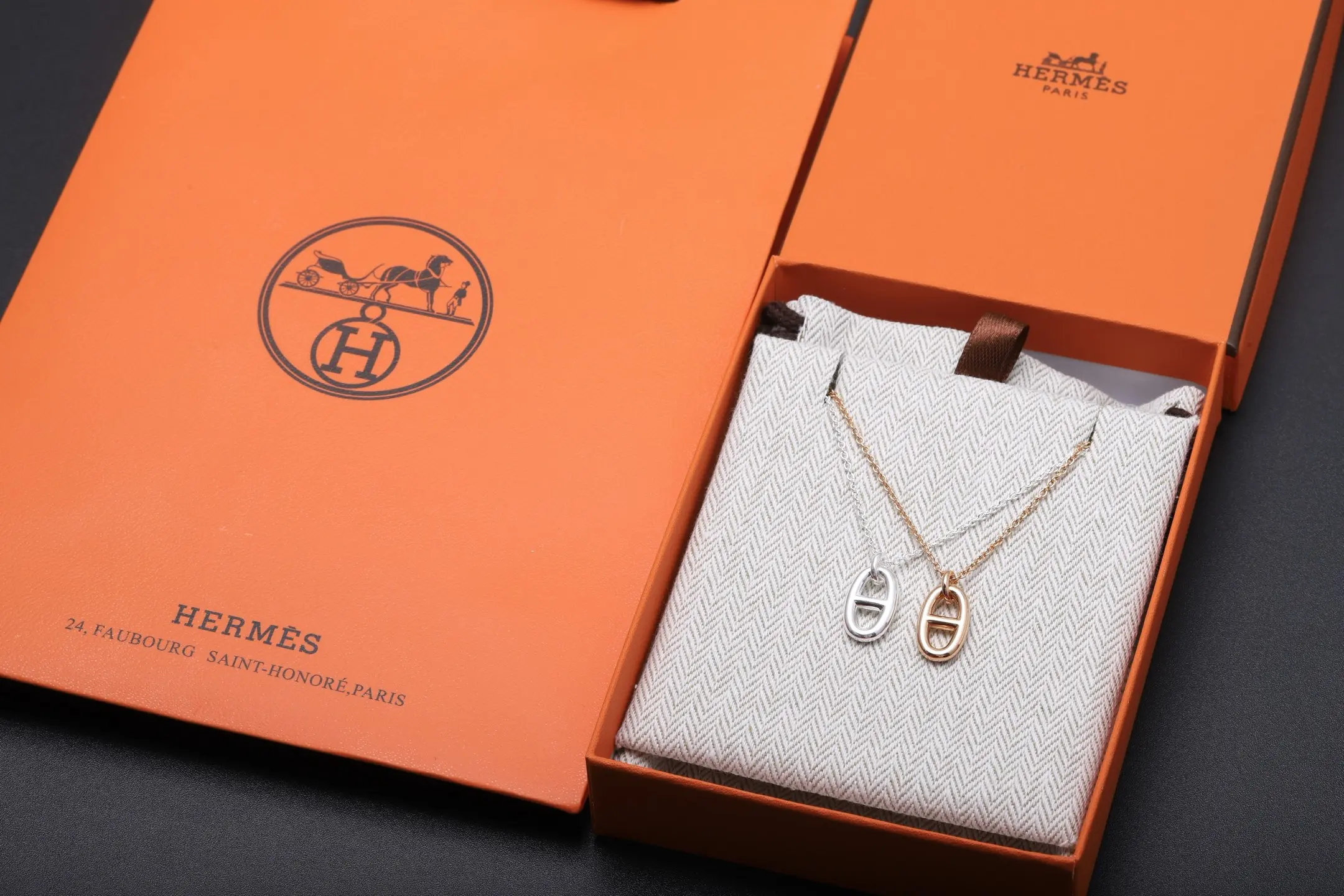 Pig Nose Pendant Necklace (Rose Gold-Plated Sterling Silver) D20517898 — view 2