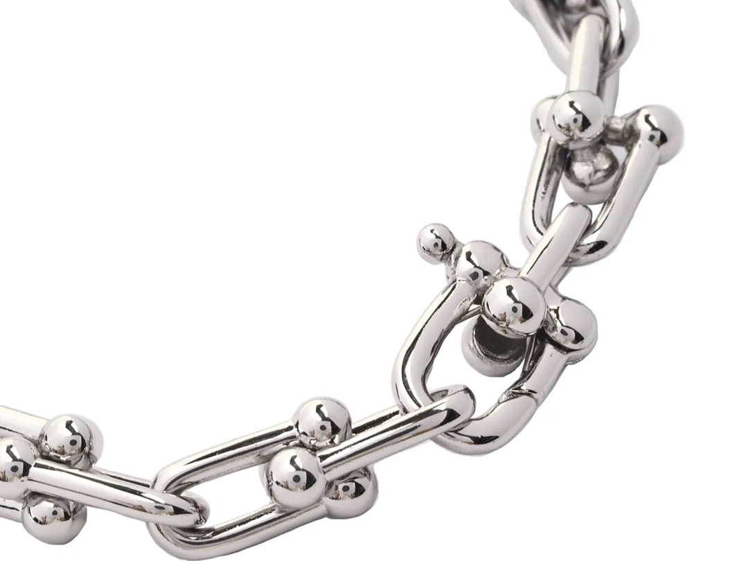HardWear Graduated Link Necklace (Titanium Steel) D22017563 — view 3