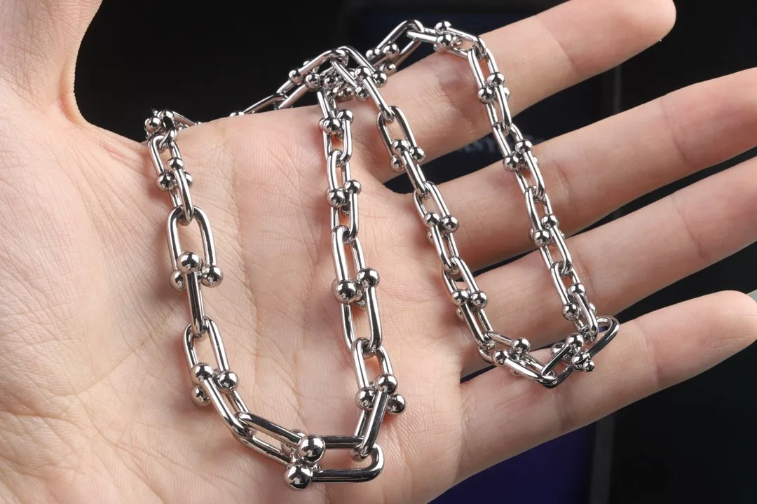 HardWear Graduated Link Necklace (Titanium Steel) D22017563 — view 6