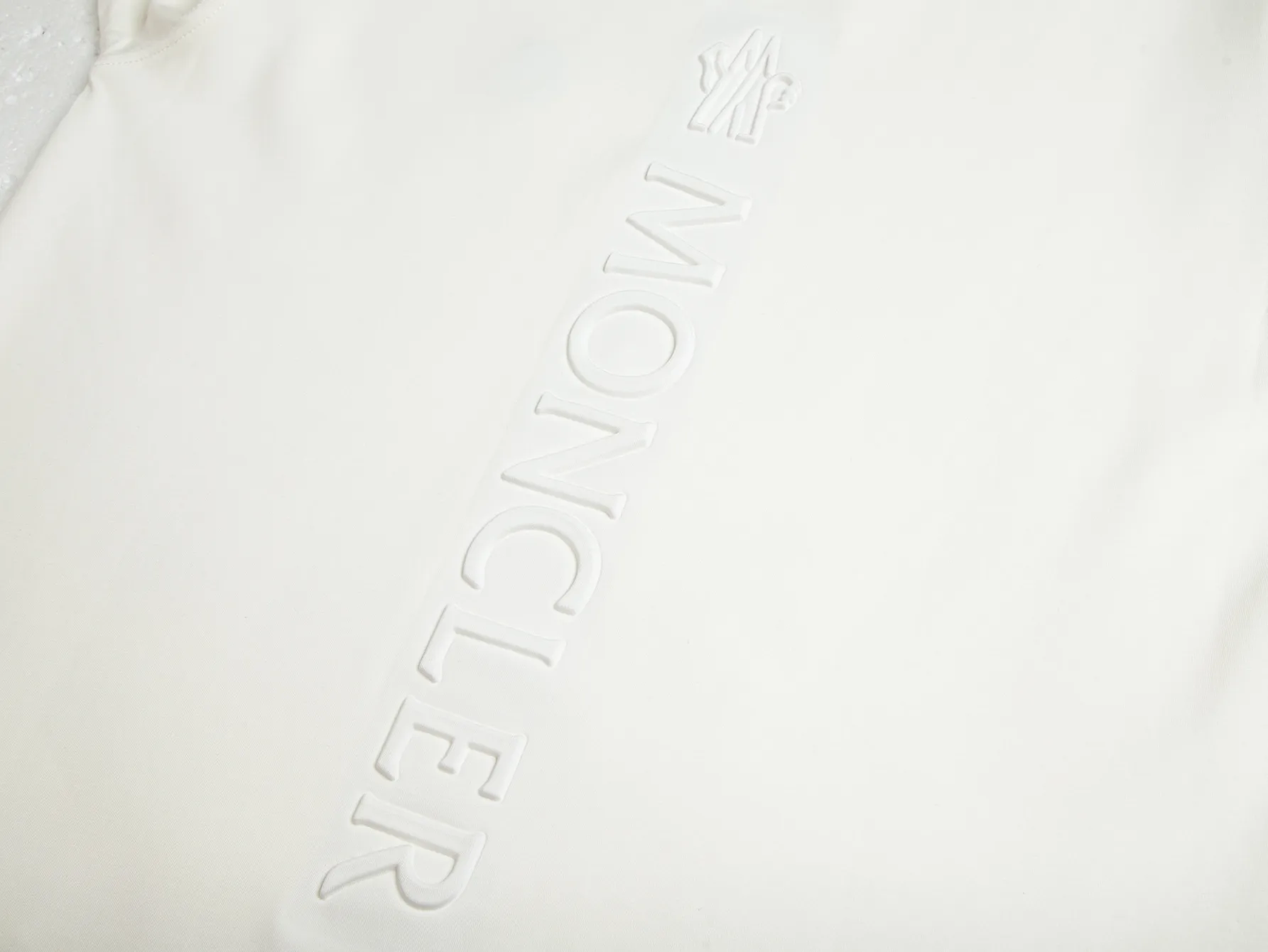 Logo-Patch Cotton-Blend Sweatshirt D20020450 — view 4