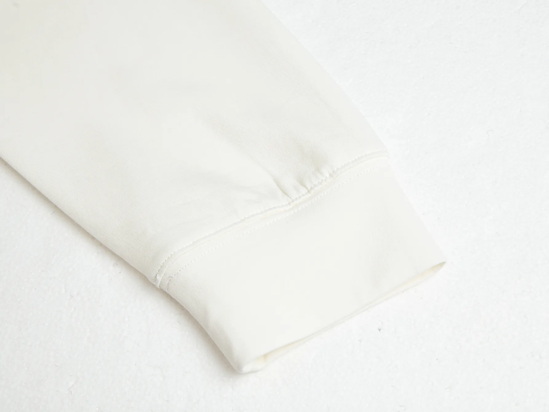 Logo-Patch Cotton-Blend Sweatshirt D20020450 — view 7
