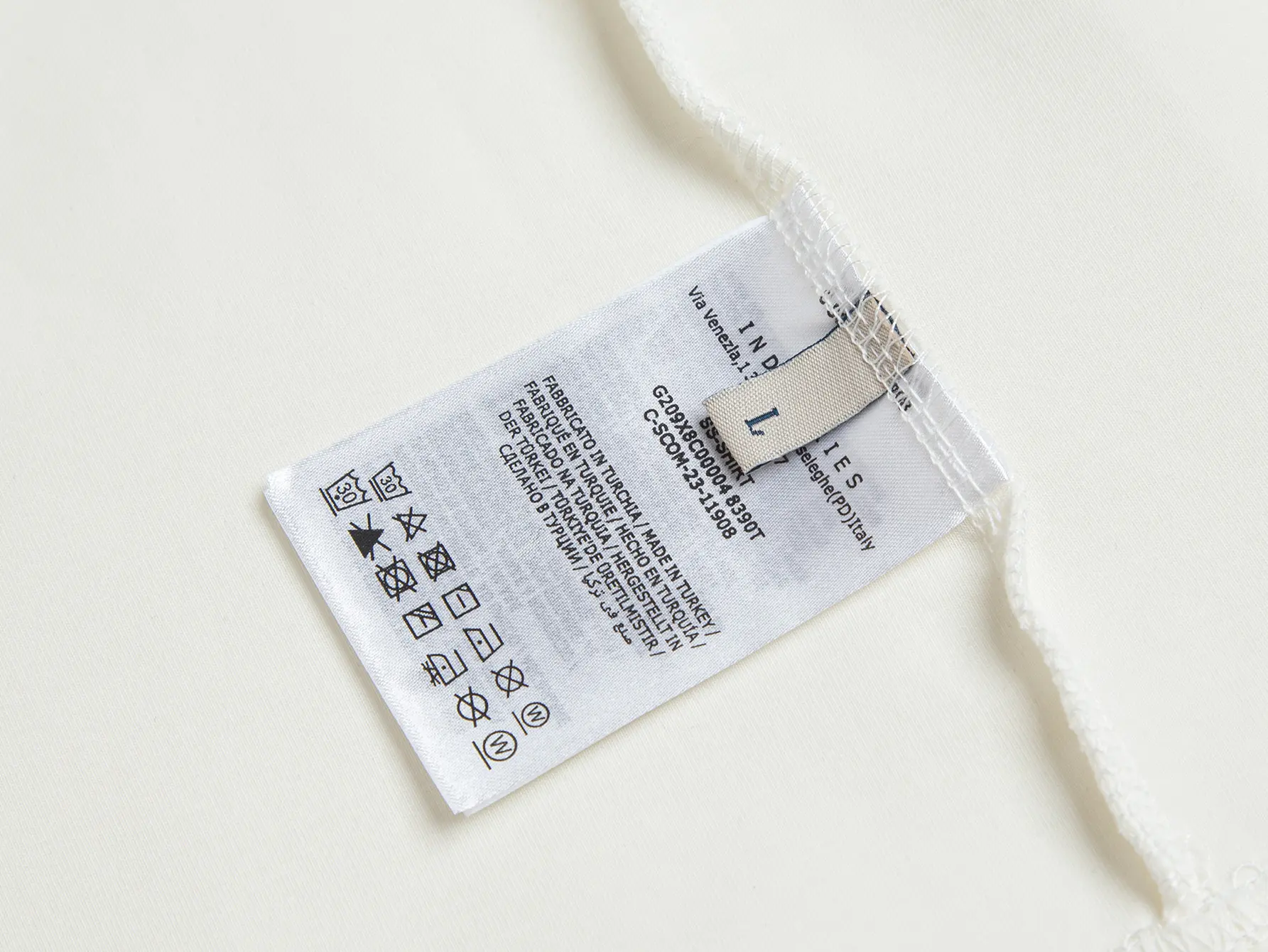 Logo-Patch Cotton-Blend Sweatshirt D20020450 — view 9