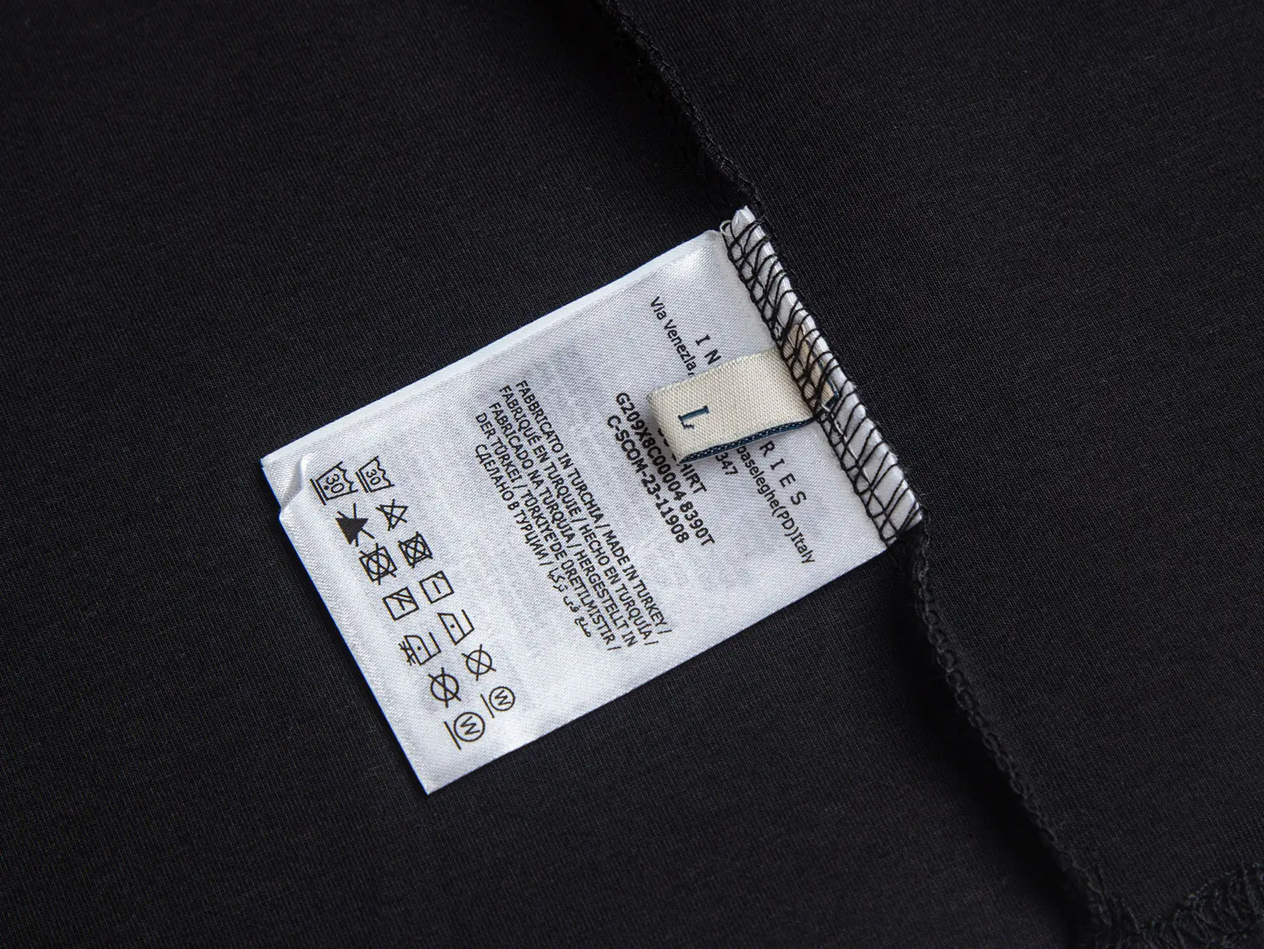 Logo-Patch Cotton-Blend Sweatshirt D20020449 — view 9