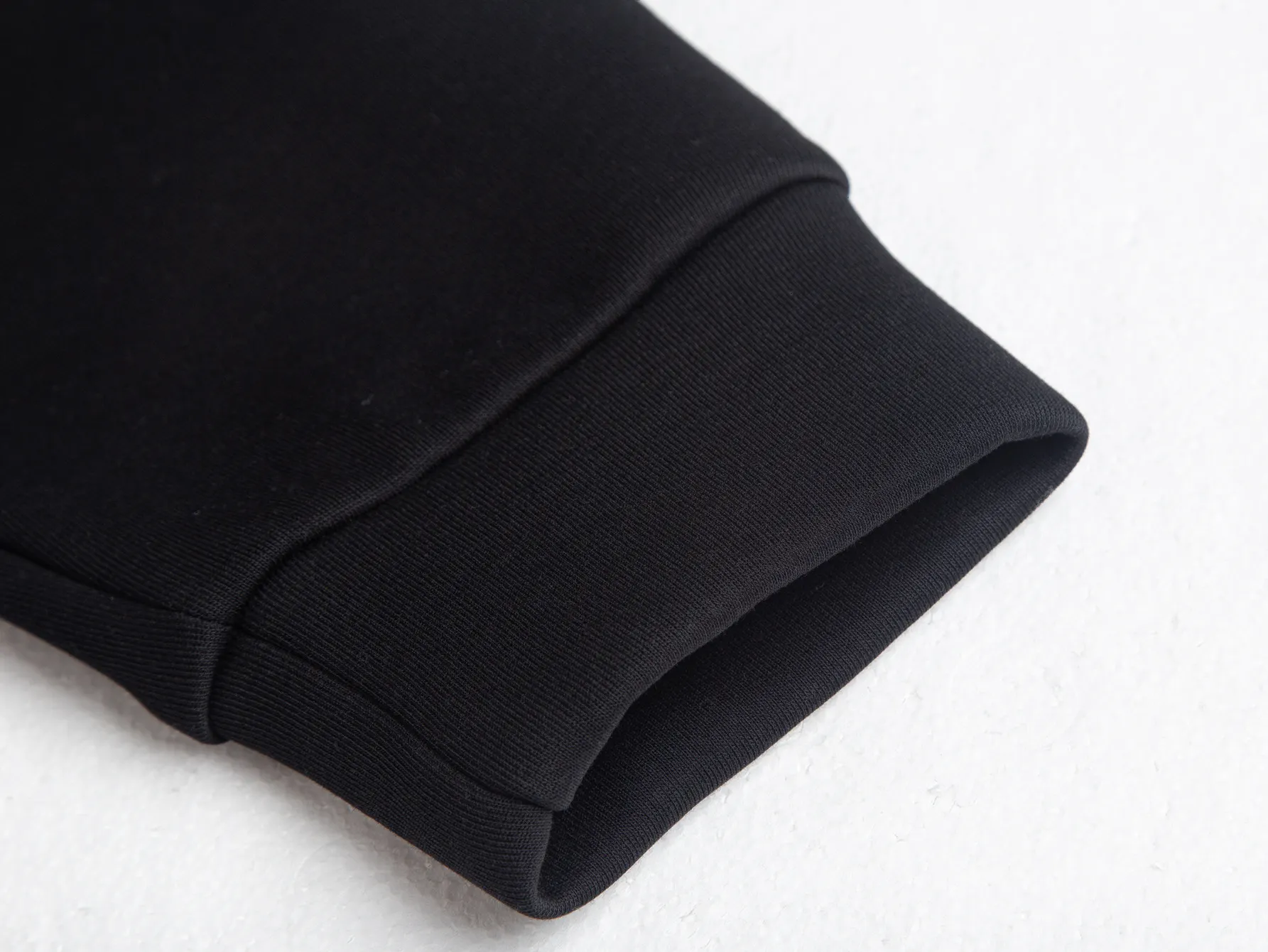 Logo-Patch Cotton-Blend Crew-Neck Sweatshirt D22520418 — view 7