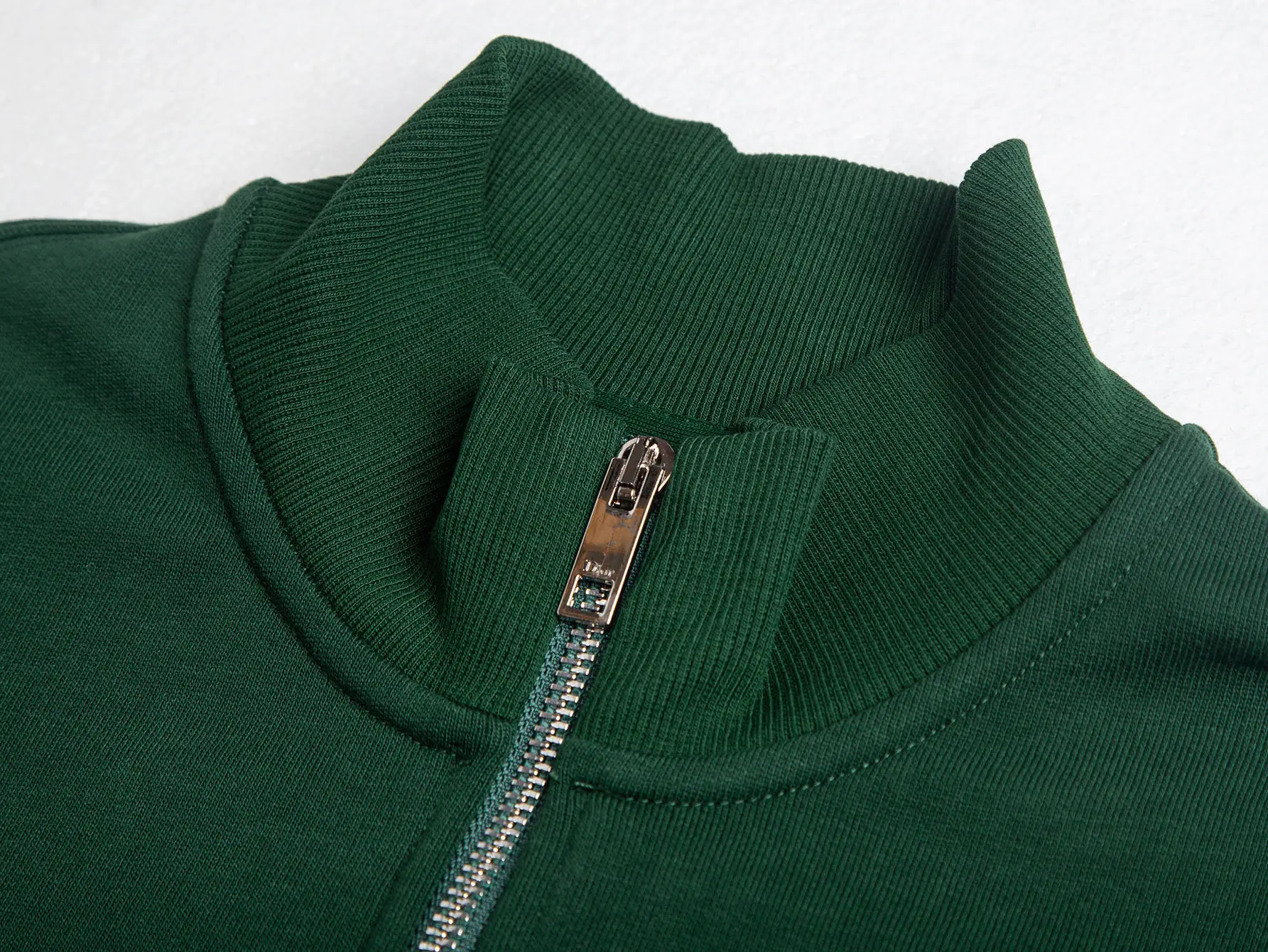 Logo Embroidery Half-Zip Sweatshirt D24020417 — view 3