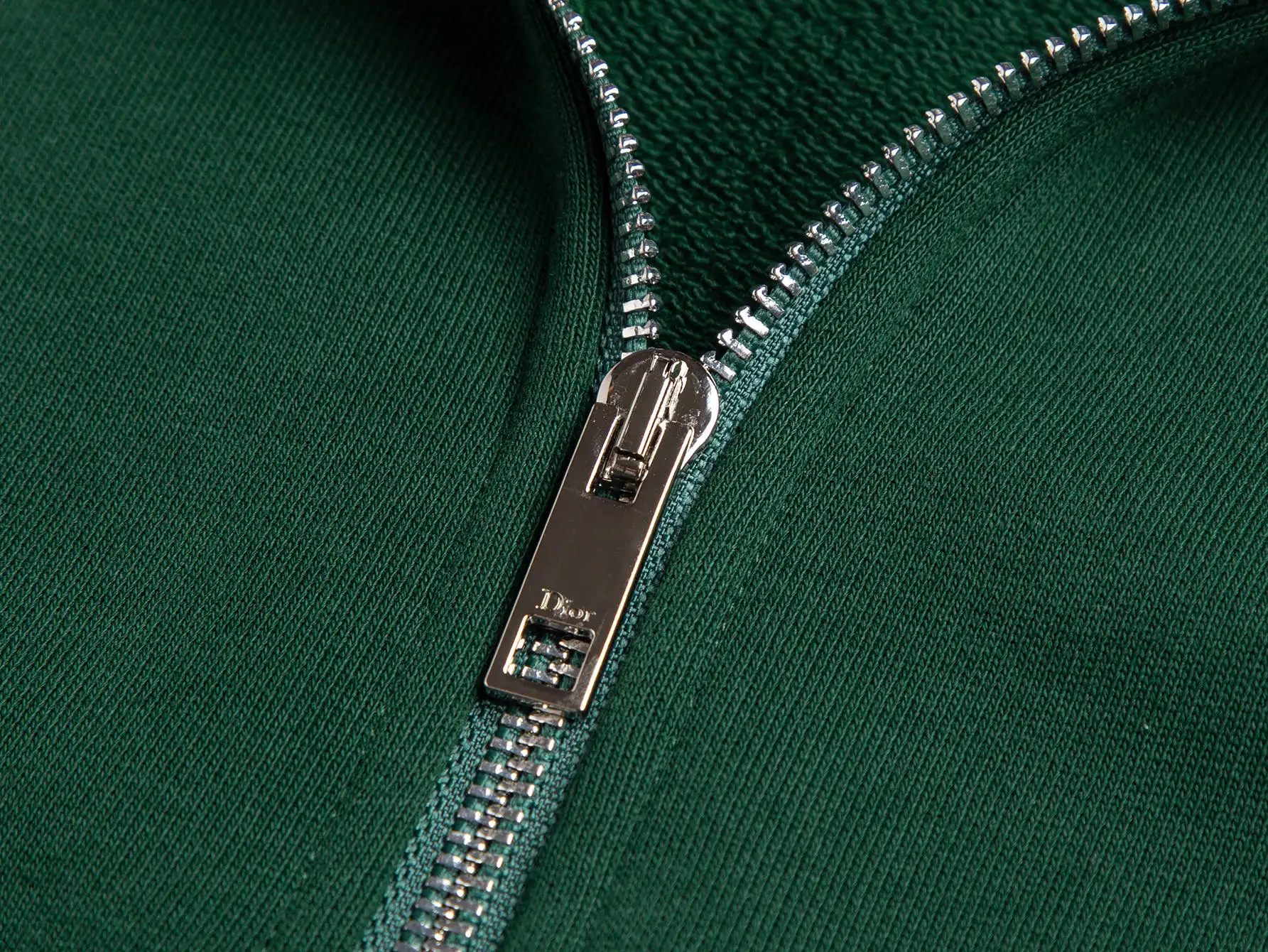 Logo Embroidery Half-Zip Sweatshirt D24020417 — view 4