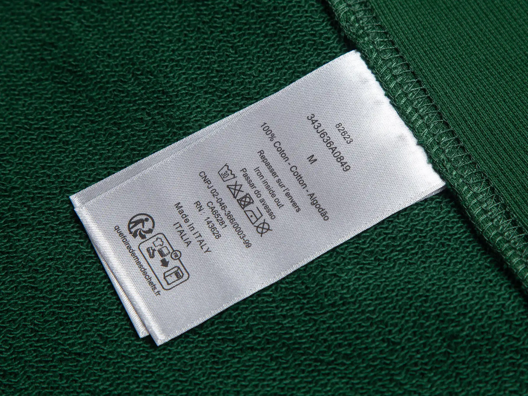 Logo Embroidery Half-Zip Sweatshirt D24020417 — view 11