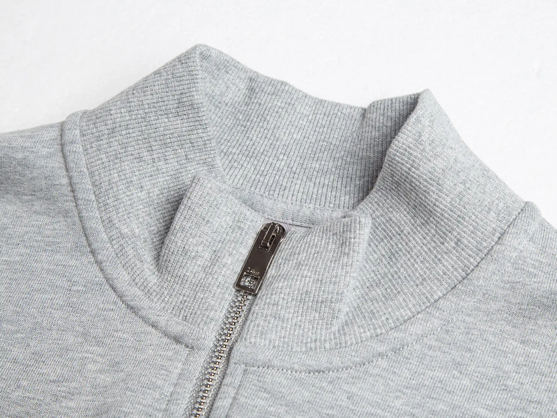 Logo Embroidery Half-Zip Sweatshirt D24020415 — view 5
