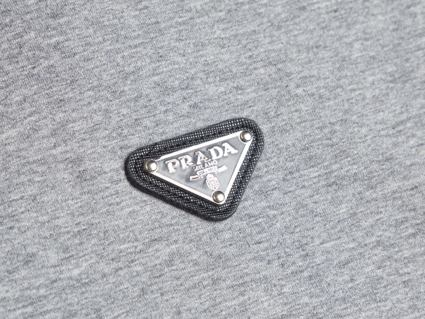 Logo-Badge Half-Zip Cotton Sweatshirt D24520389 — view 3
