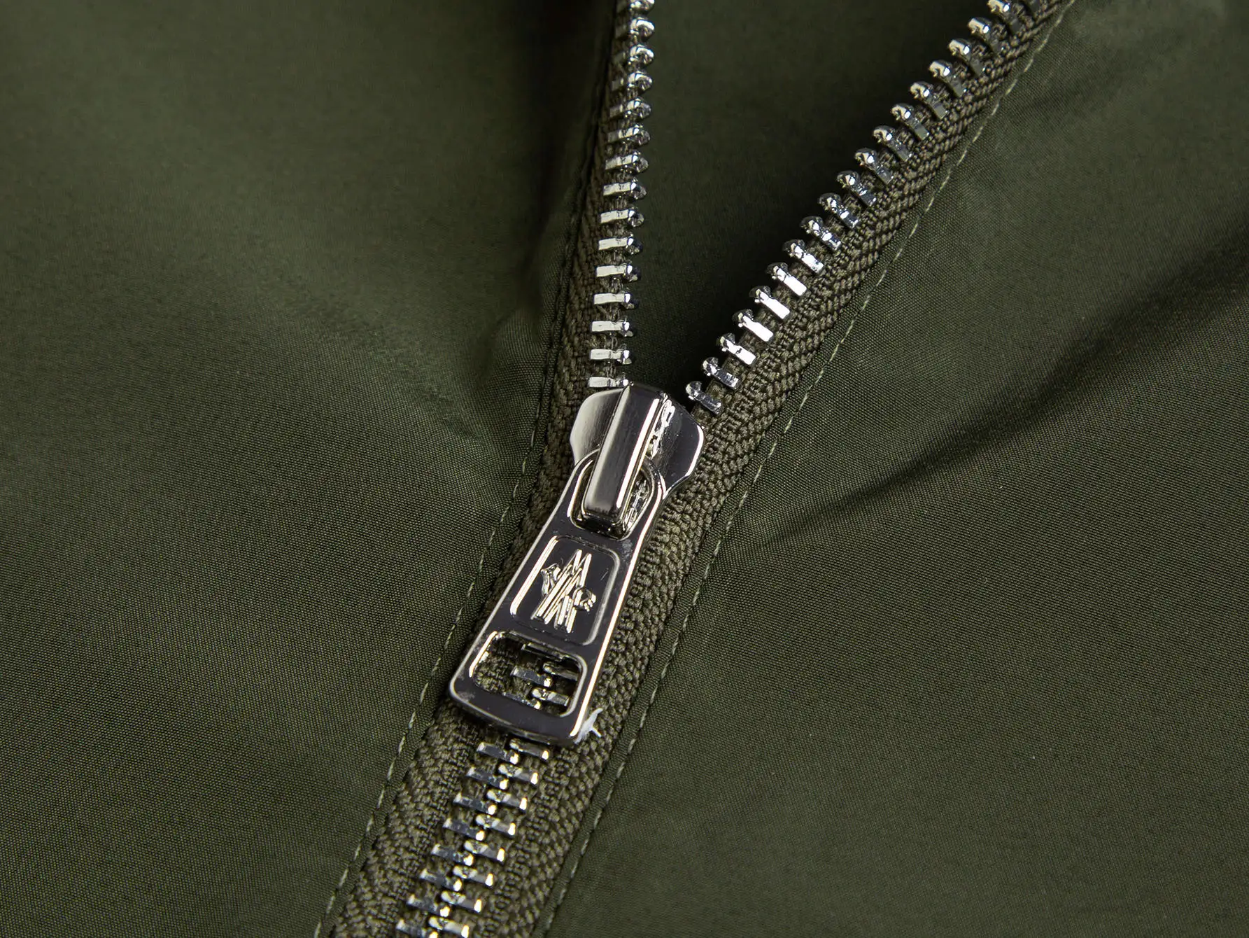 Hooded Logo-Patch Windbreaker Jacket D31020435 — view 6
