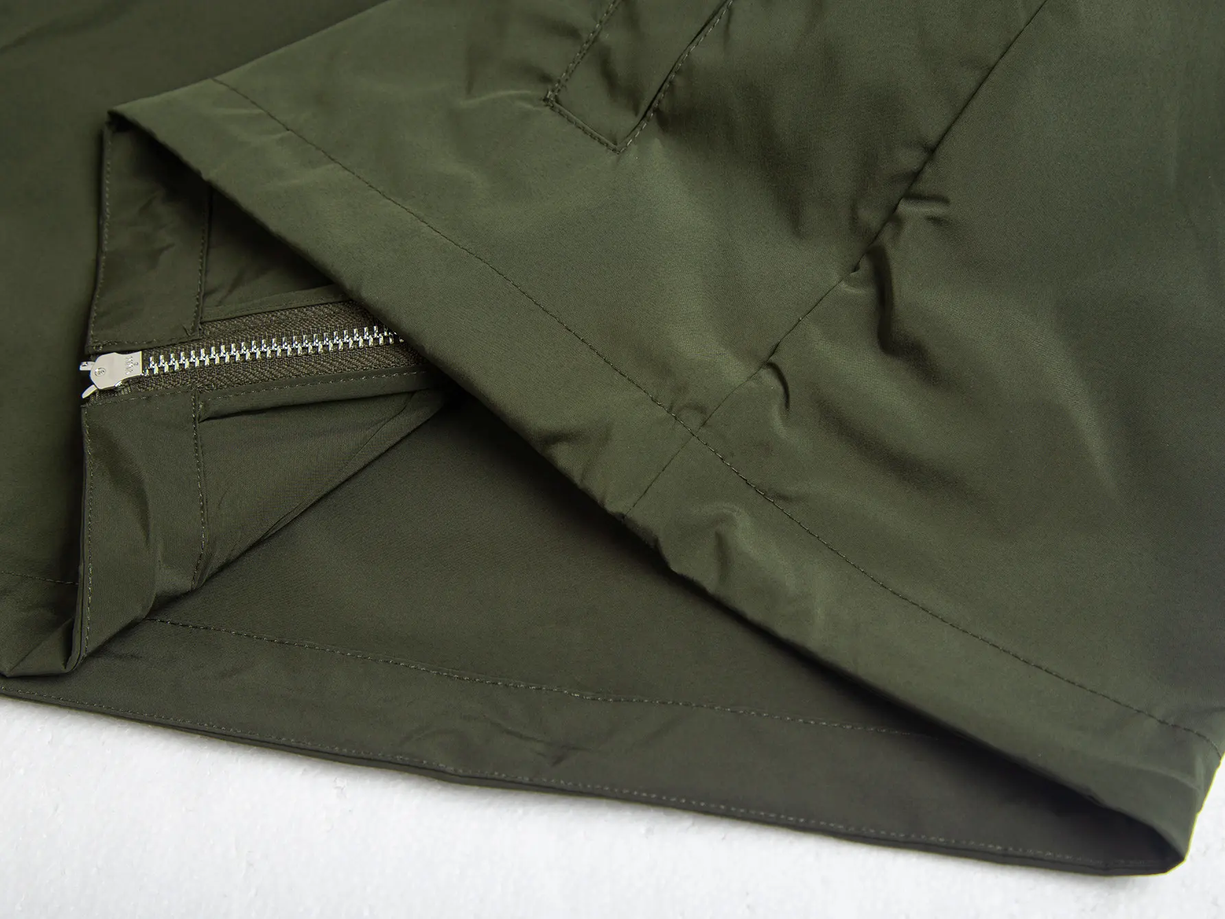 Hooded Logo-Patch Windbreaker Jacket D31020435 — view 9