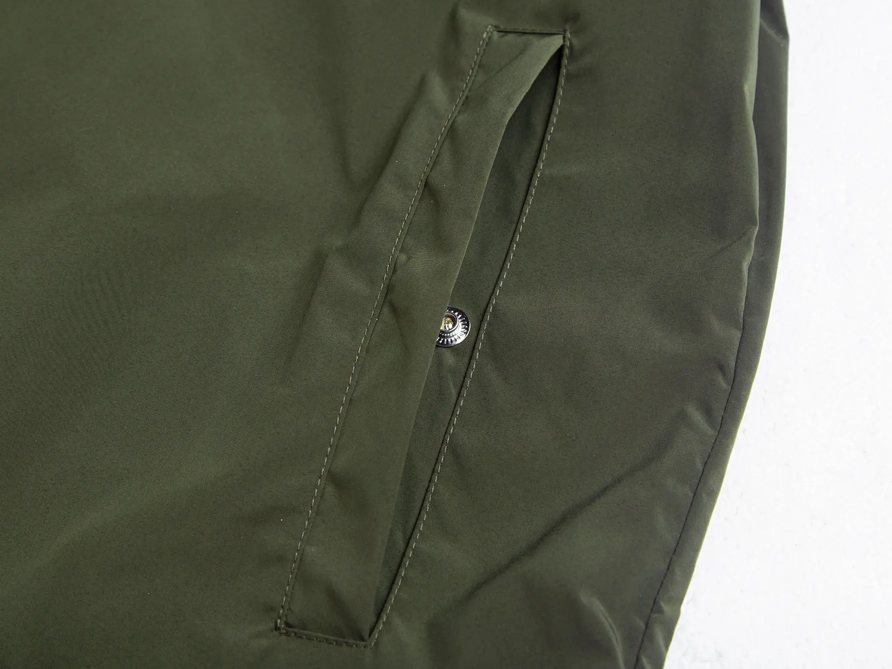 Hooded Logo-Patch Windbreaker Jacket D31020435 — view 11