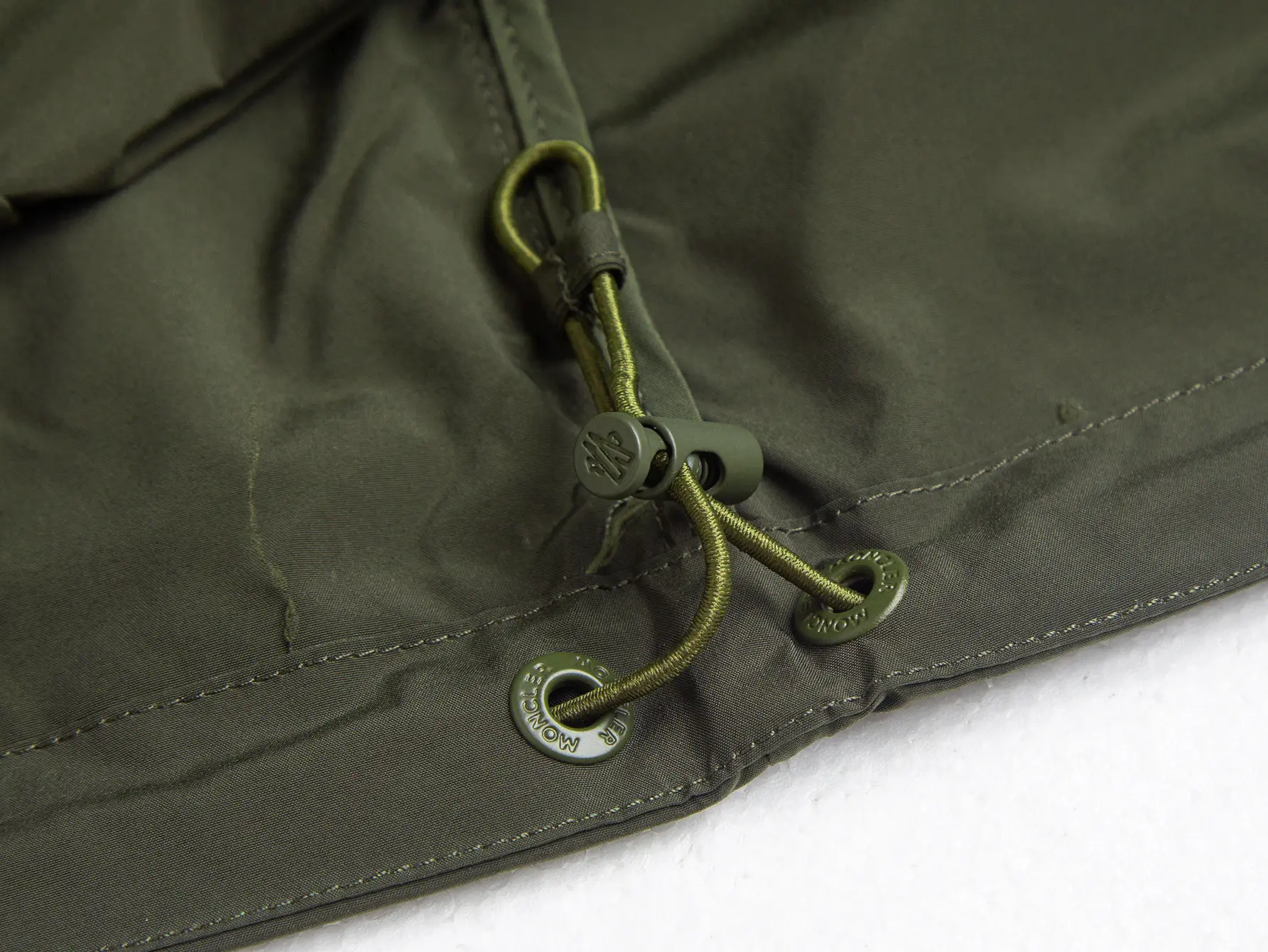 Logo-Appliquéd Hooded Windbreaker Jacket D32020425 — view 14