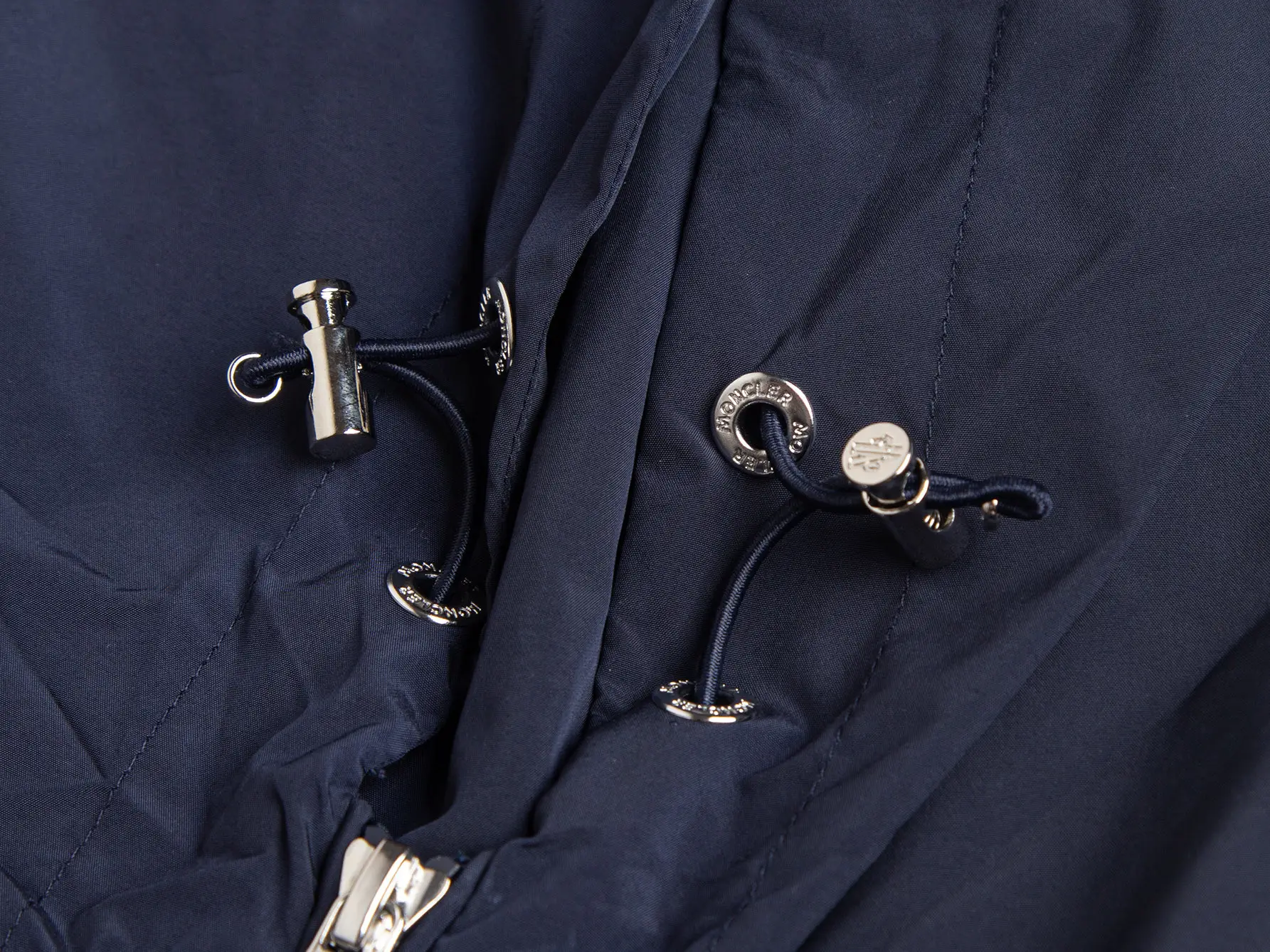 Logo-Patch Hooded Windbreaker Jacket D32020422 — view 5