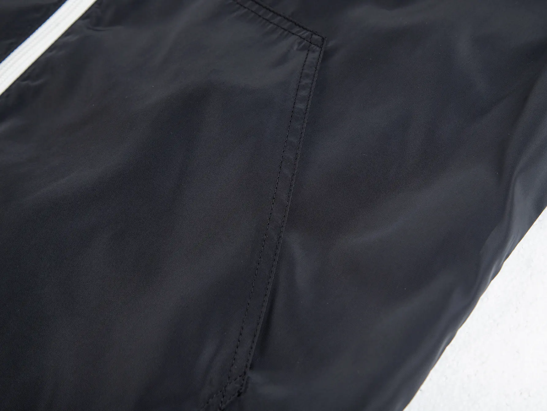 Logo-Appliqué Hooded Windbreaker Jacket D32020445 — view 8