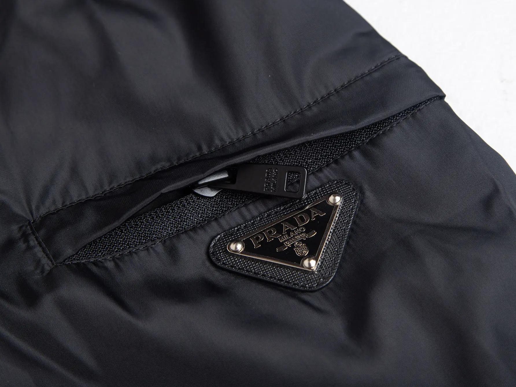 Triangle Logo Hooded Windbreaker Jacket D32520441 — view 7