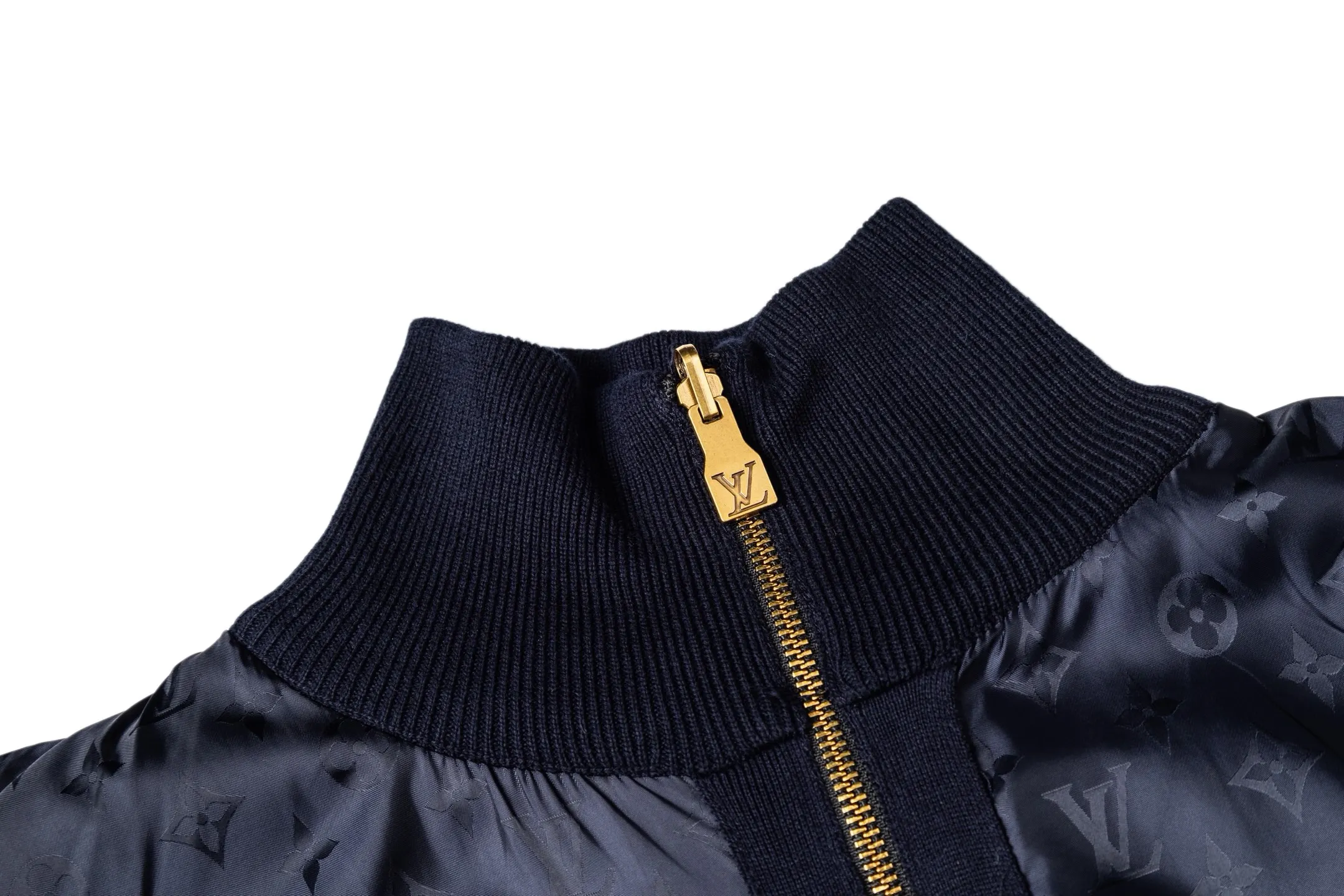 Reversible Monogram Jacquard Wool-Blend Cardigan D34020399 — view 11