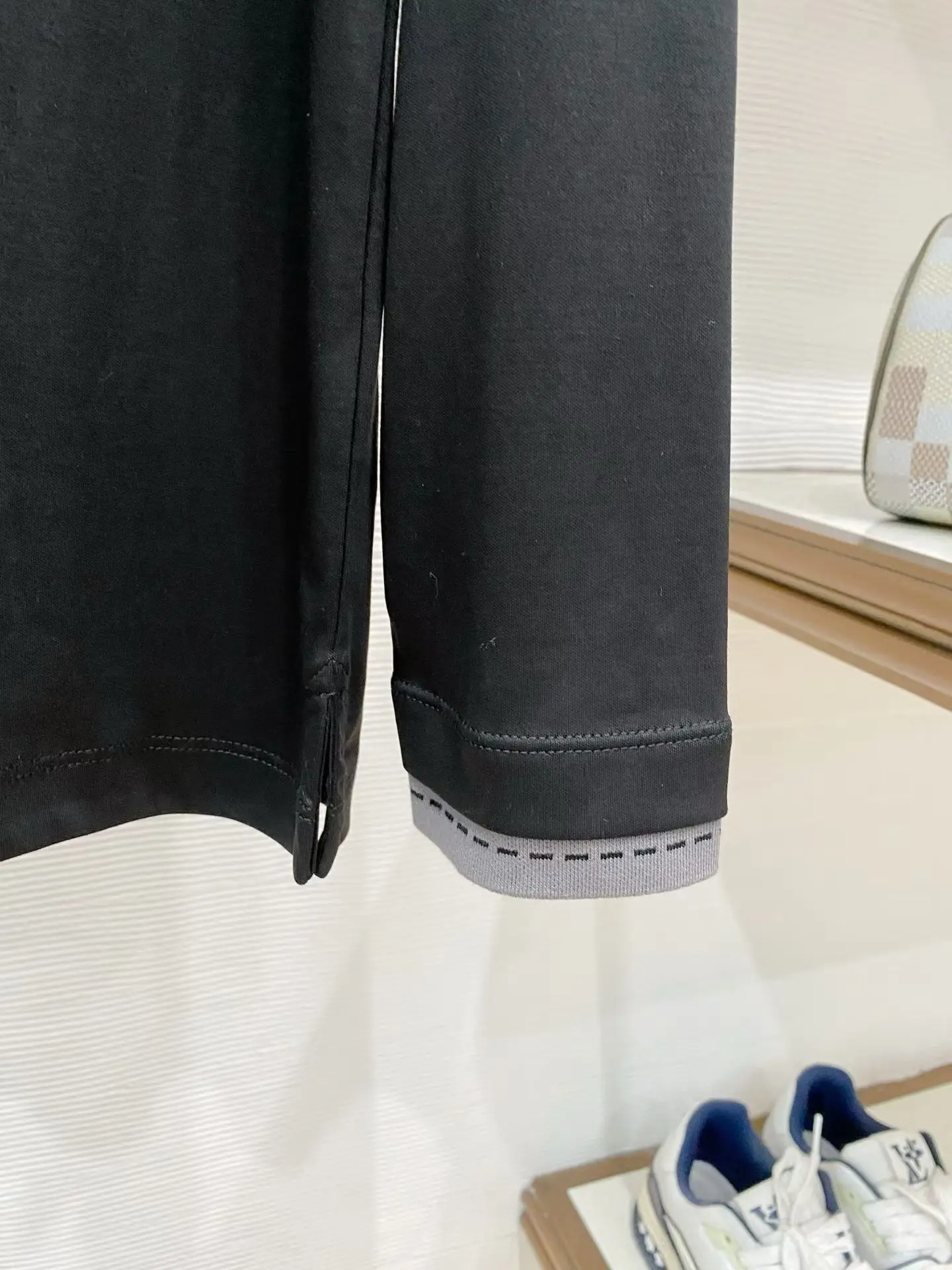 Mercerized Cotton Long-Sleeve T-Shirt D17521513 — view 4
