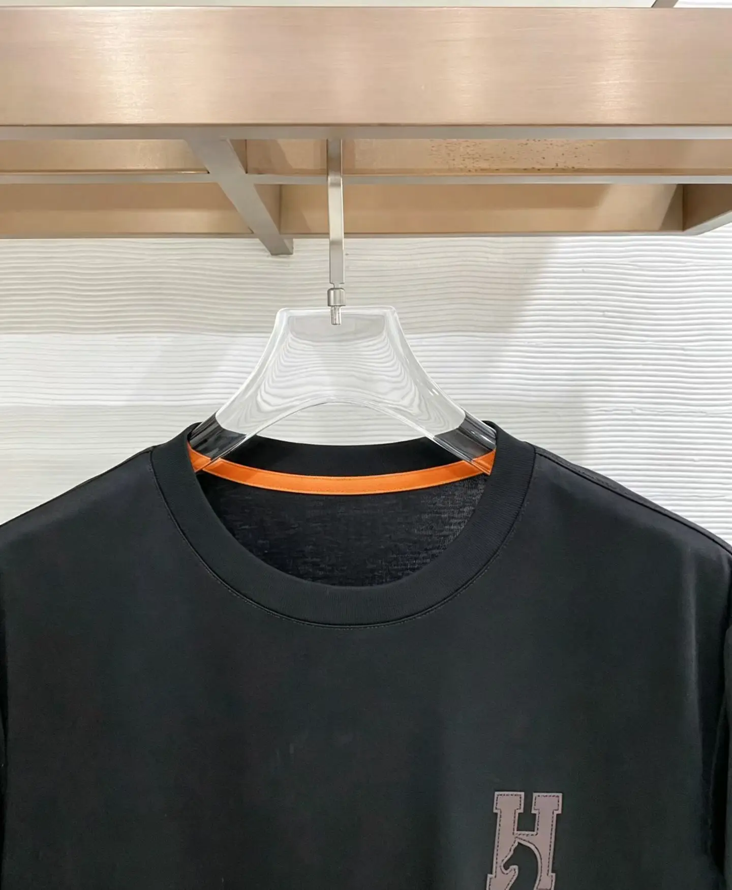 Mercerised Cotton Long-Sleeve T-Shirt with Leather Logo D17521510 — view 3