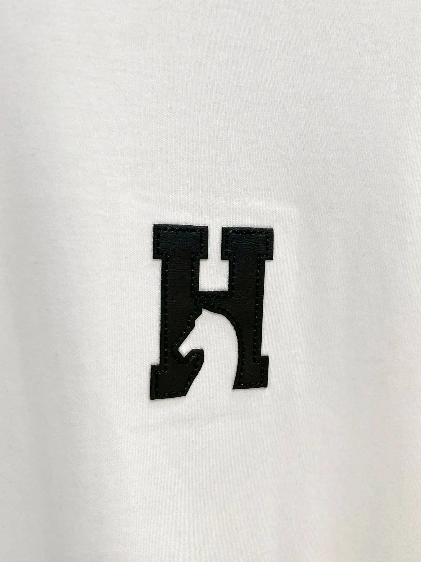 Embroidered Logo Mercerized Cotton Long-Sleeve T-Shirt D17521509 — view 4