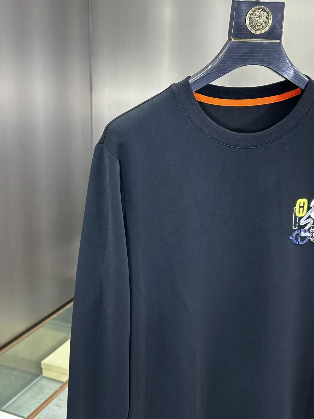 Embroidered Logo Long-Sleeved T-Shirt D11521501 — view 4