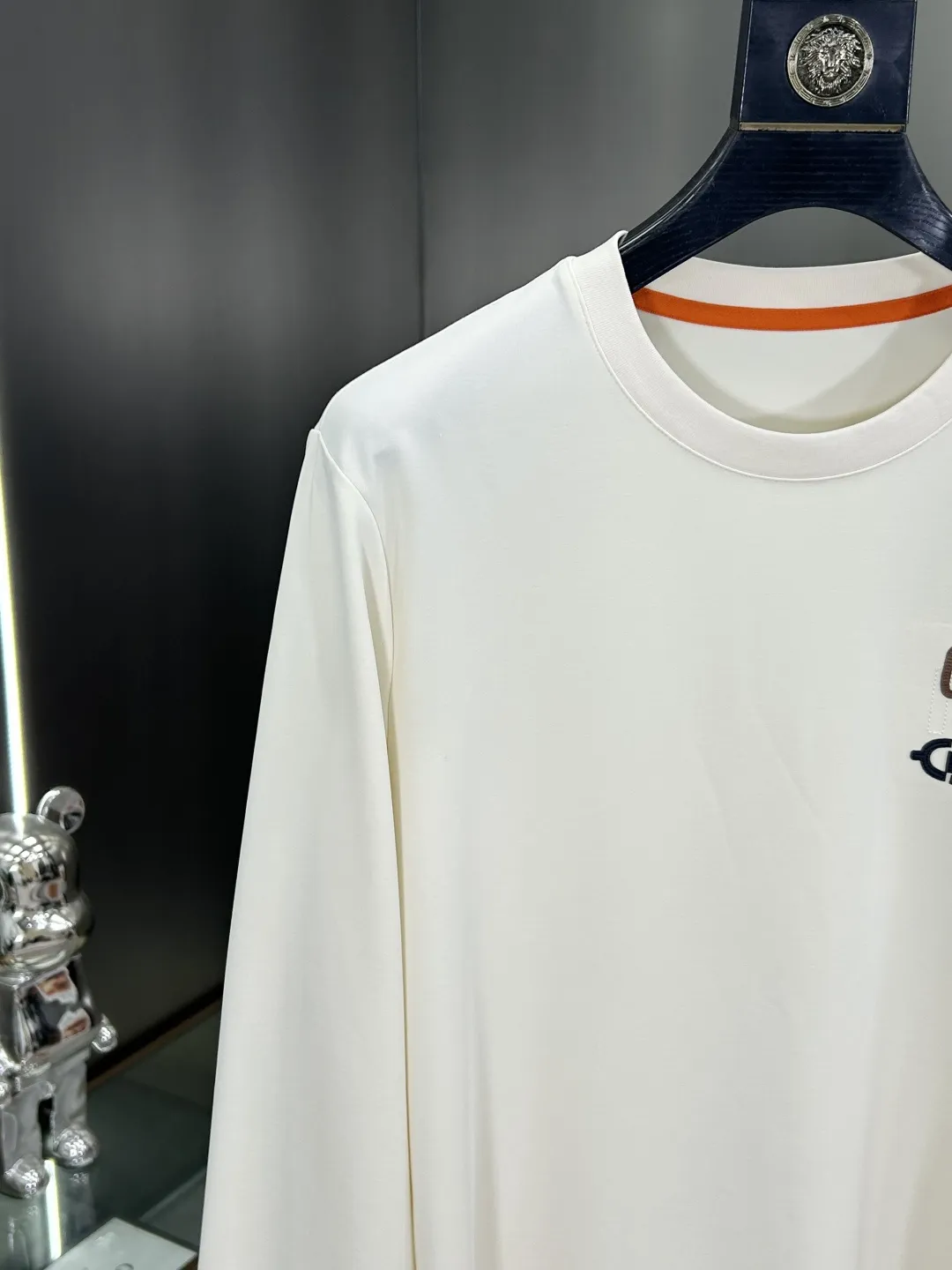 Embroidered Logo Long-Sleeve Cotton T-Shirt D11521500 — view 4