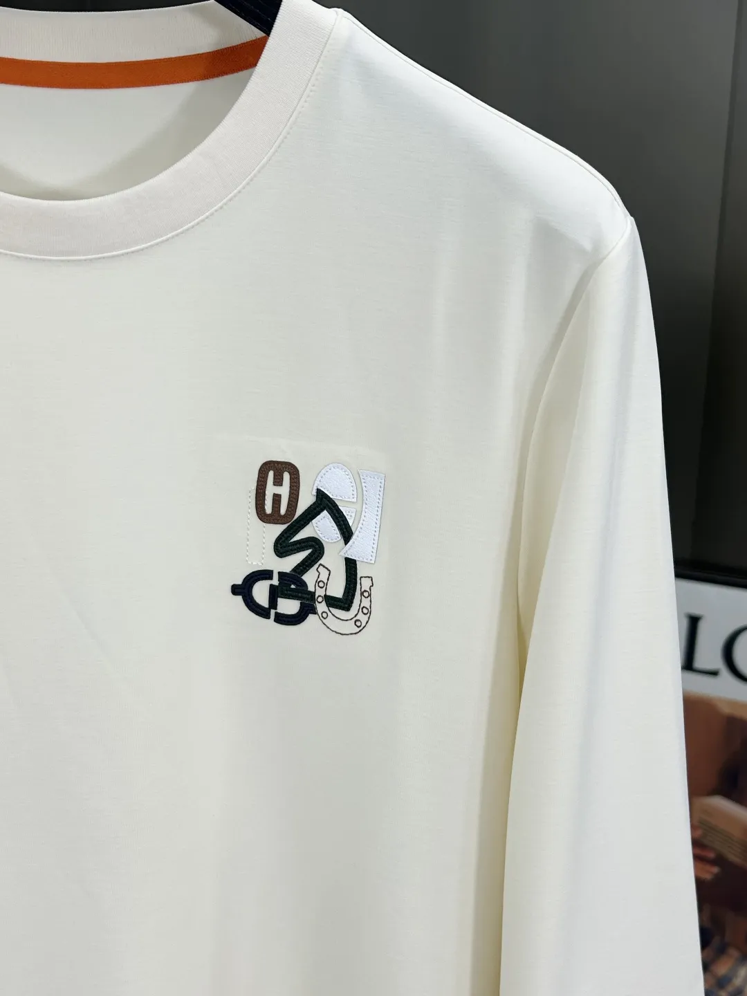 Embroidered Logo Long-Sleeve Cotton T-Shirt D11521500 — view 6