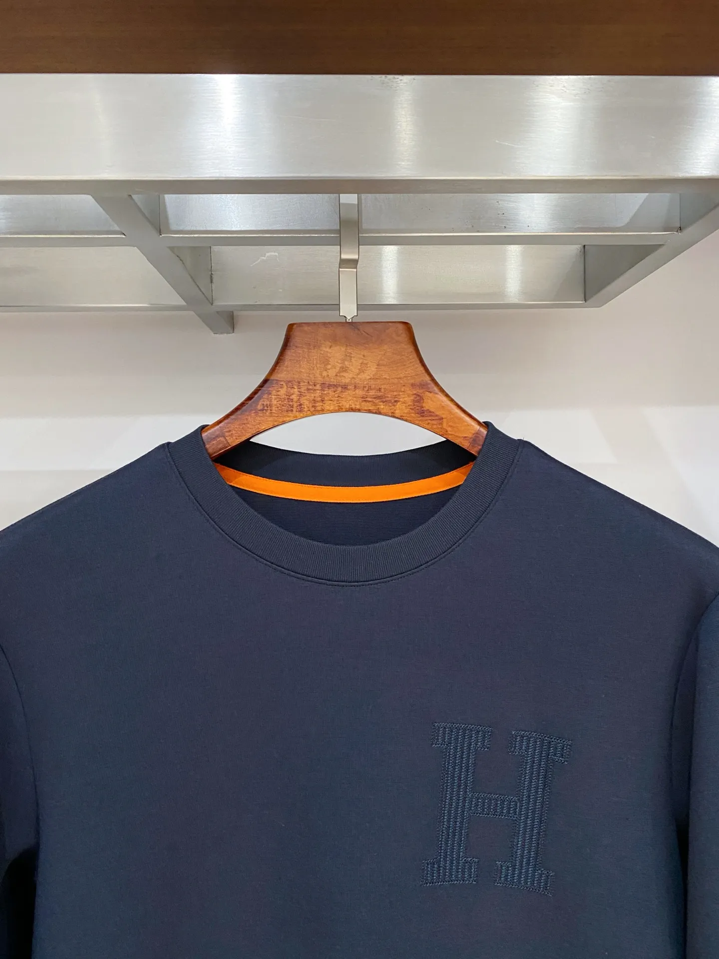 Embroidered Wool-Blend Long-Sleeve T-Shirt D18021498 — view 3
