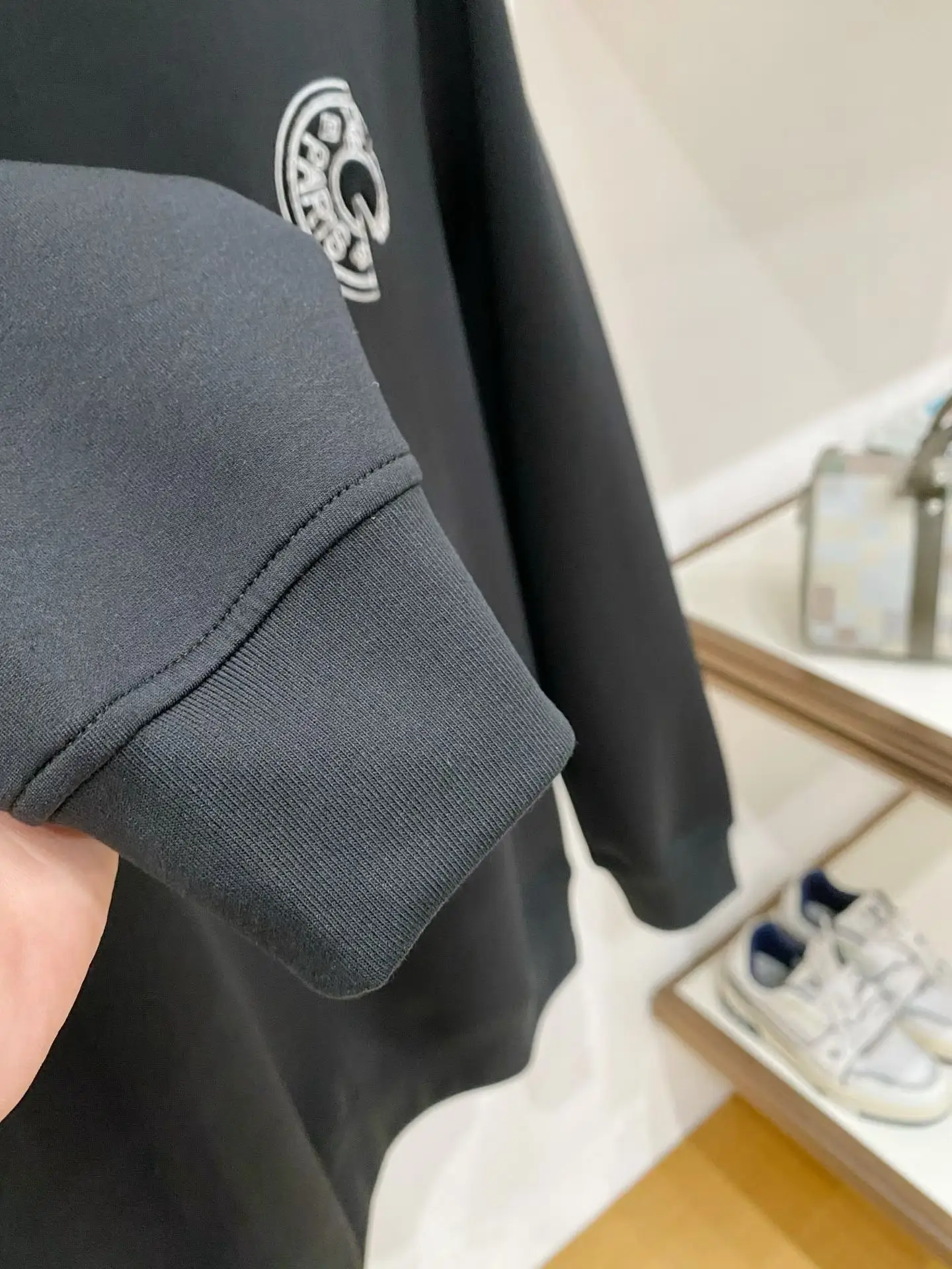Embroidered Logo Scuba Sweatshirt D13521496 — view 5